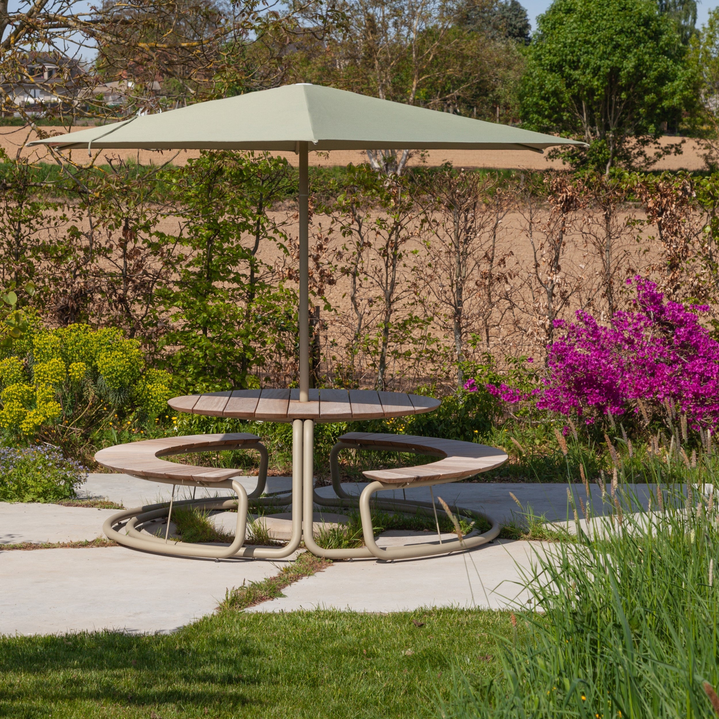 04. Commercial & Retreat Spaces