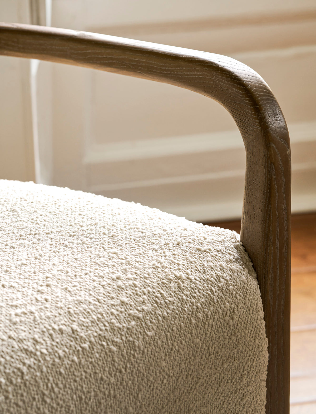 Cherhill Armchair – Ash Wood, White