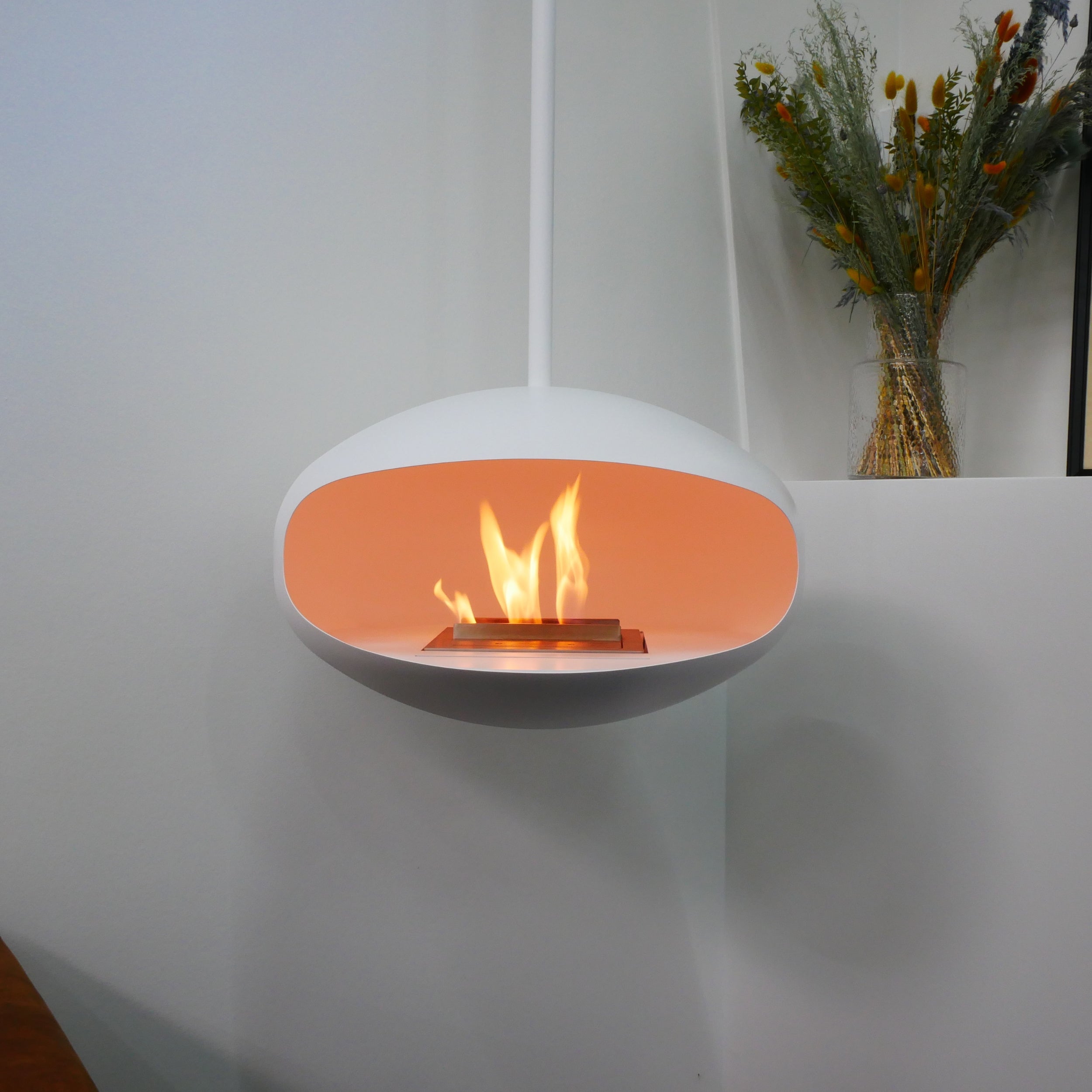 Cocoon Aeris – Matt White Ceiling‑Mounted Bioethanol Fireplace