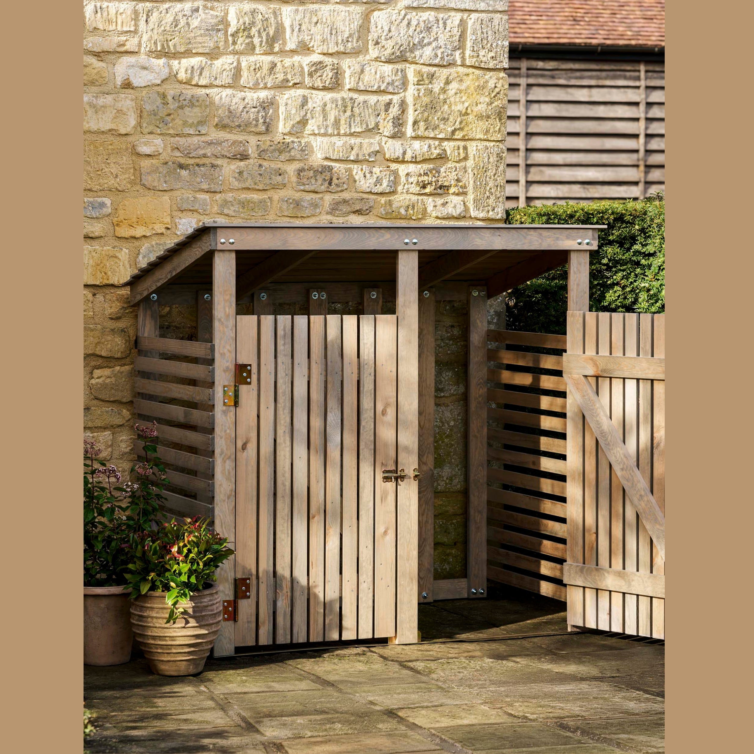 Aldsworth Double Wheelie Bin Store – Spruce