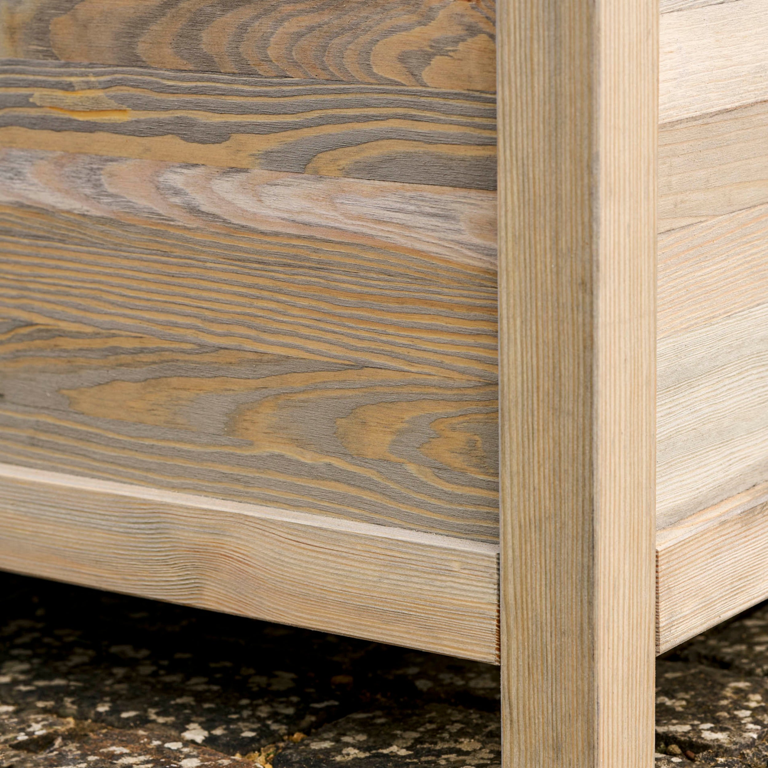 Aldsworth Outdoor Storage Box – Spruce & Galvanised Steel