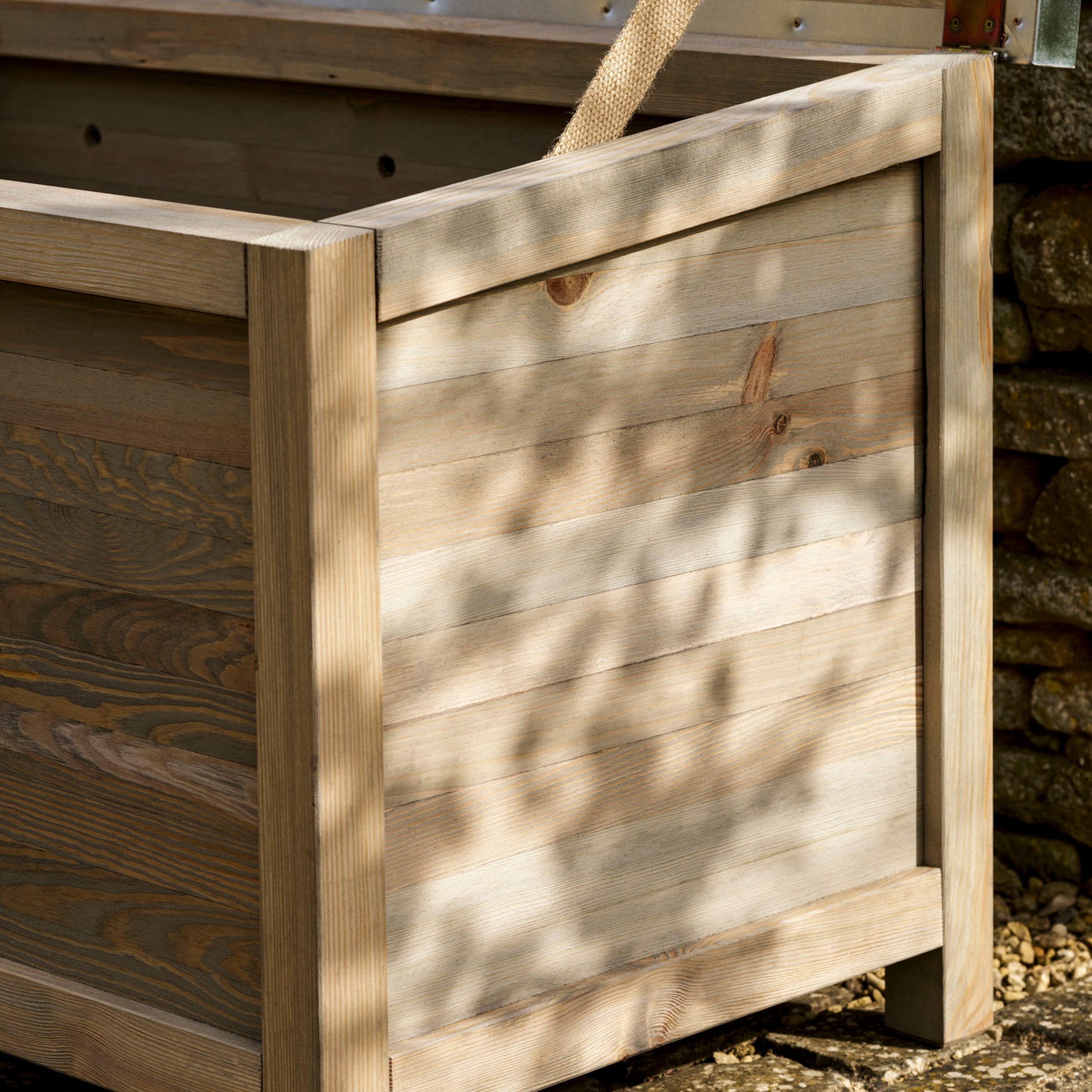 Aldsworth Outdoor Storage Box – Spruce & Galvanised Steel