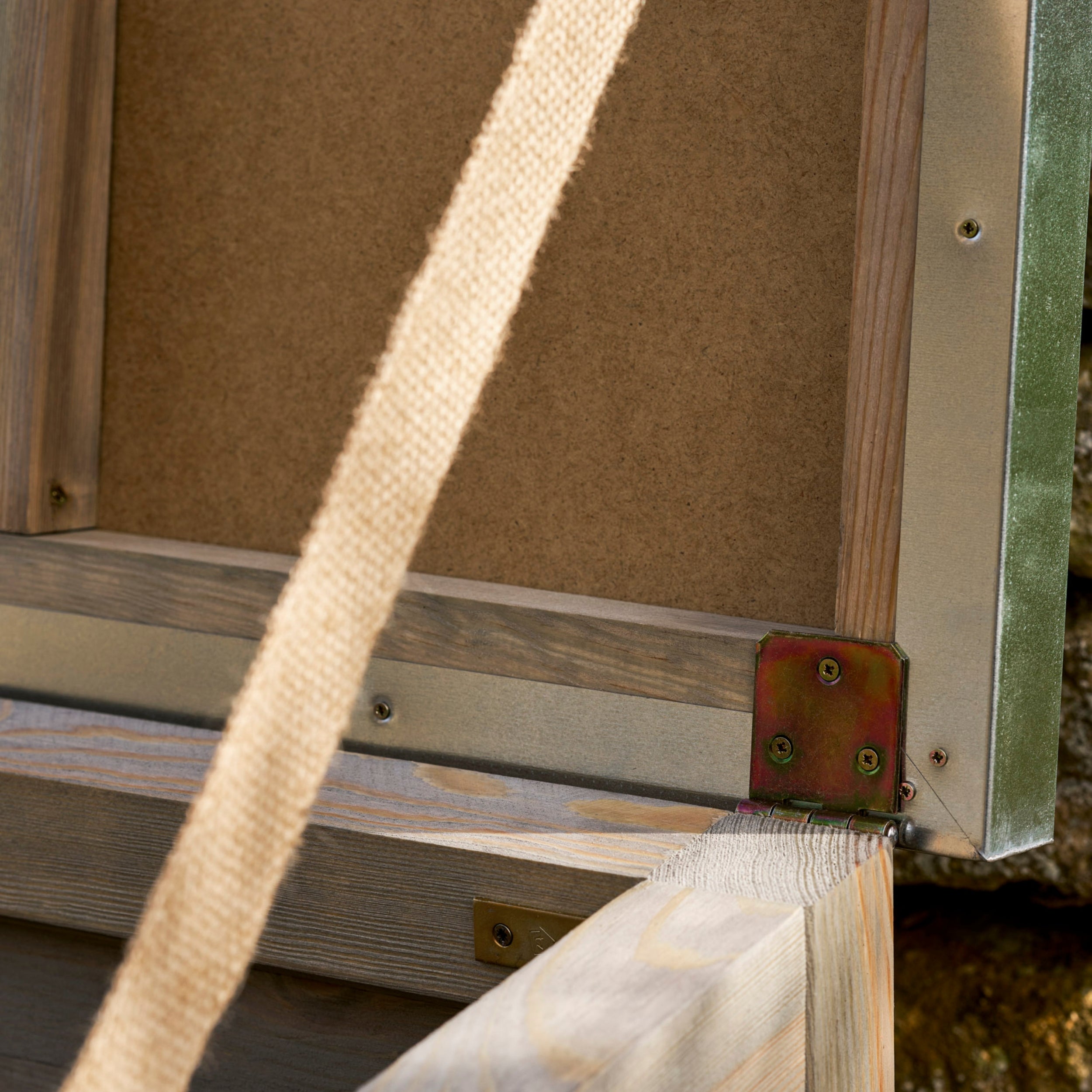 Aldsworth Outdoor Storage Box – Spruce & Galvanised Steel
