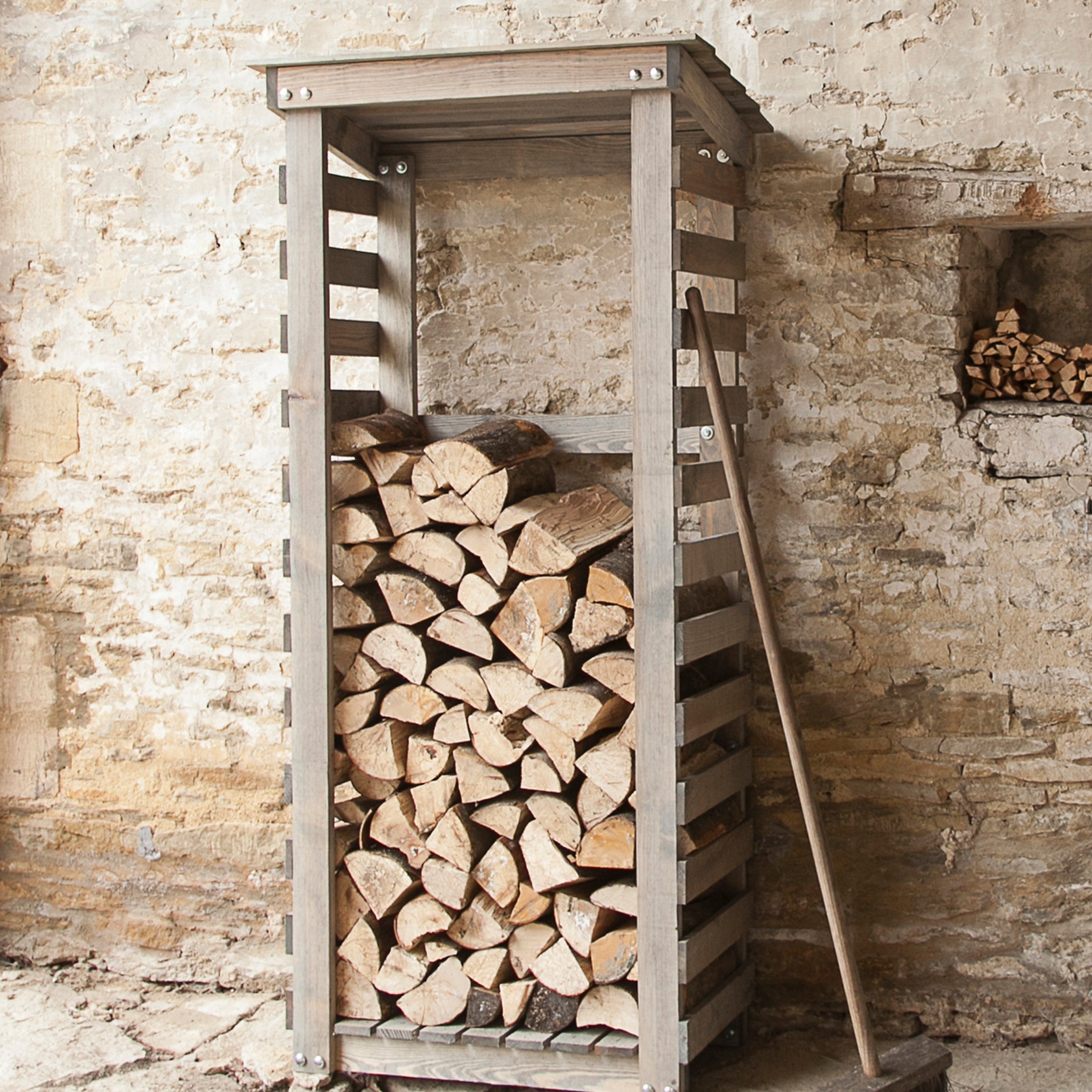 Aldsworth Tall Log Store – Spruce