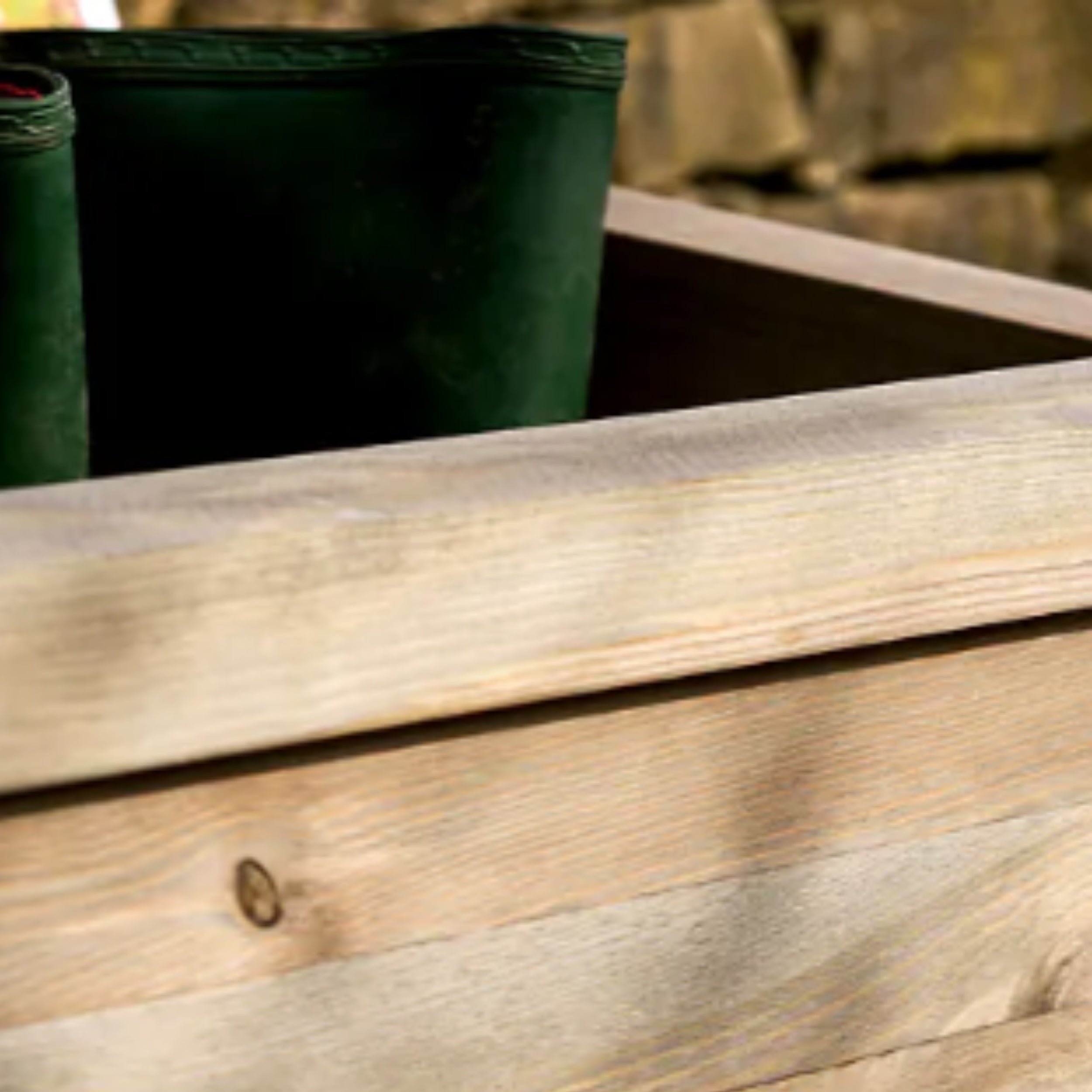 Aldsworth Outdoor Storage Box – Spruce & Galvanised Steel