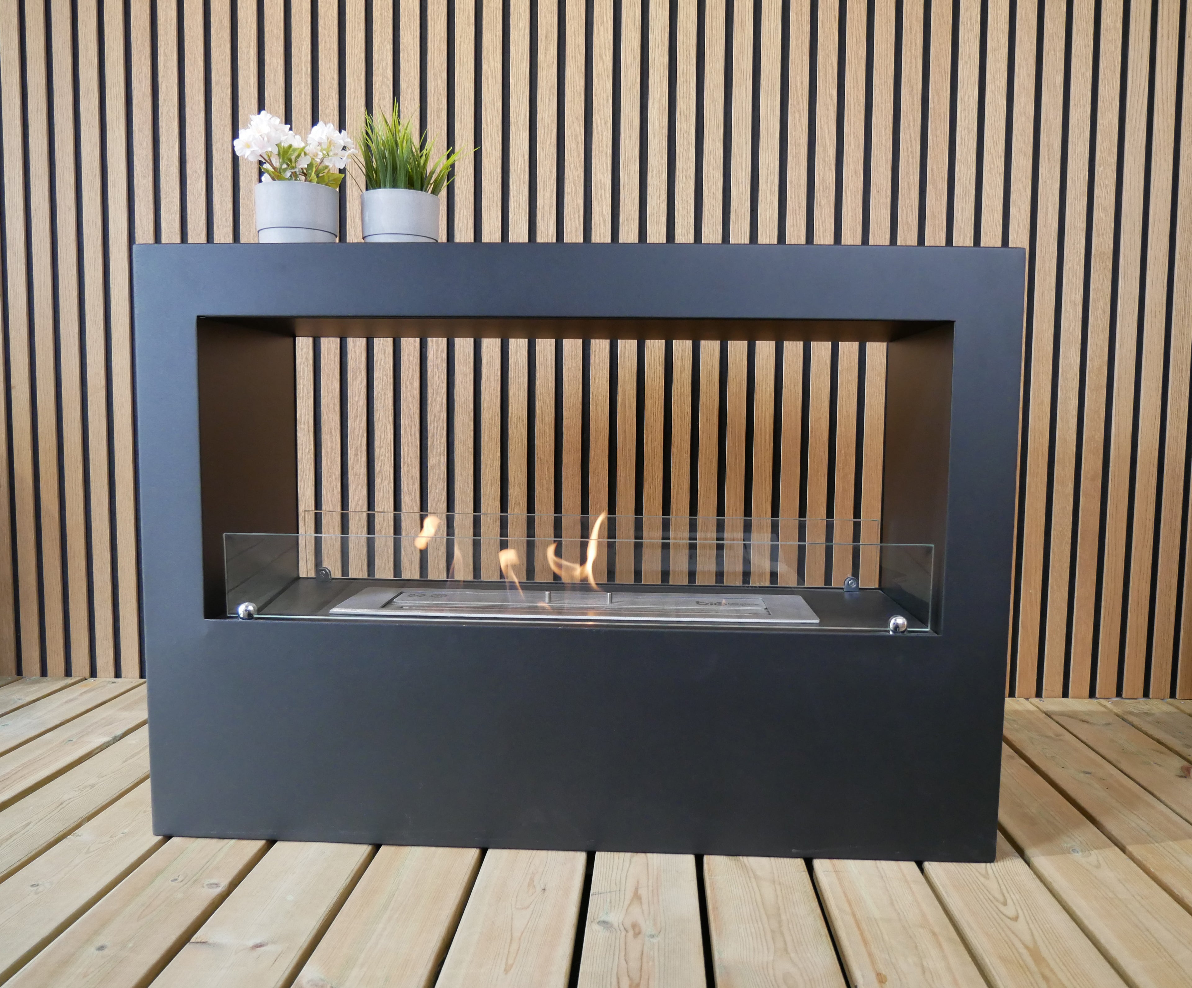 ScandiFlames Lansing L Two-Sided Bioethanol Fireplace