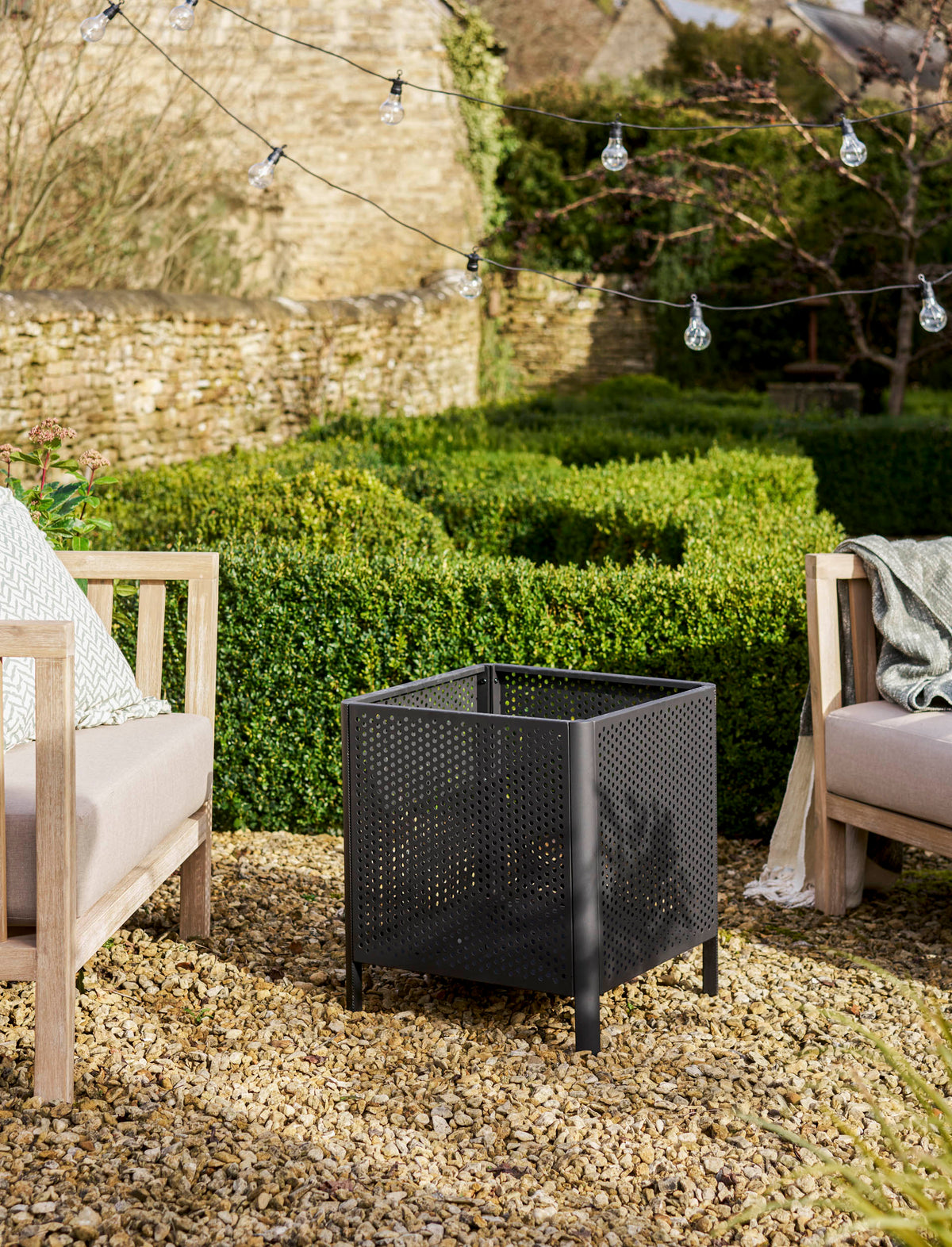 Bayliss Fire Pit Square – Steel, Black