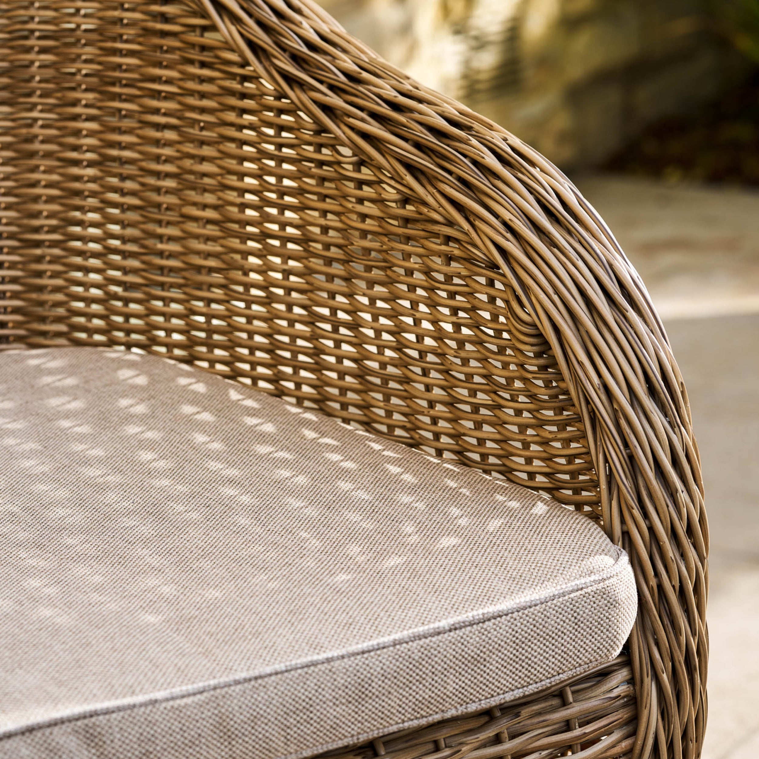 Brayford Outdoor Chair Set – PE Rattan, 2 Chairs & Side Table