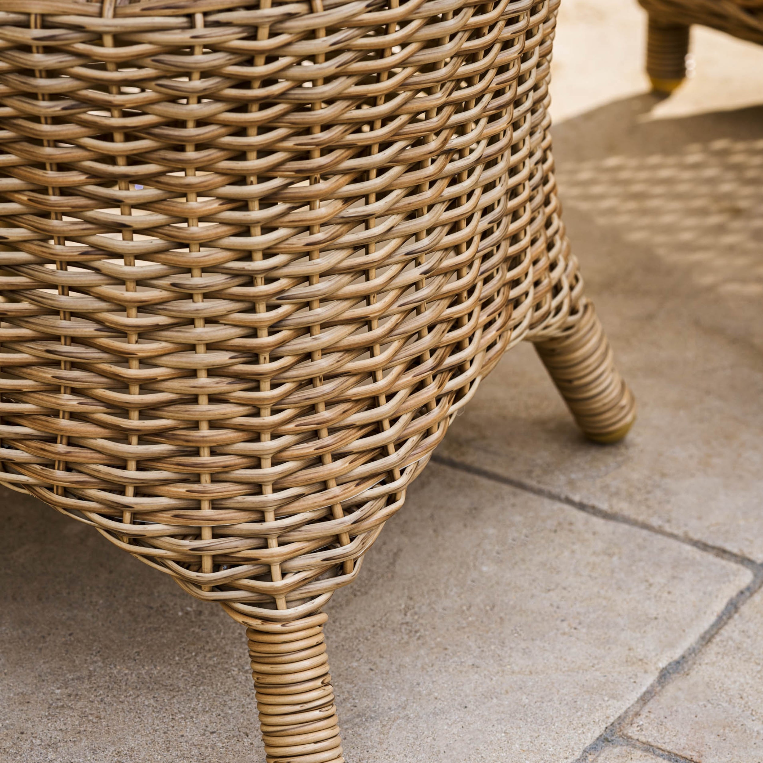 Brayford Outdoor Chair Set – PE Rattan, 2 Chairs & Side Table