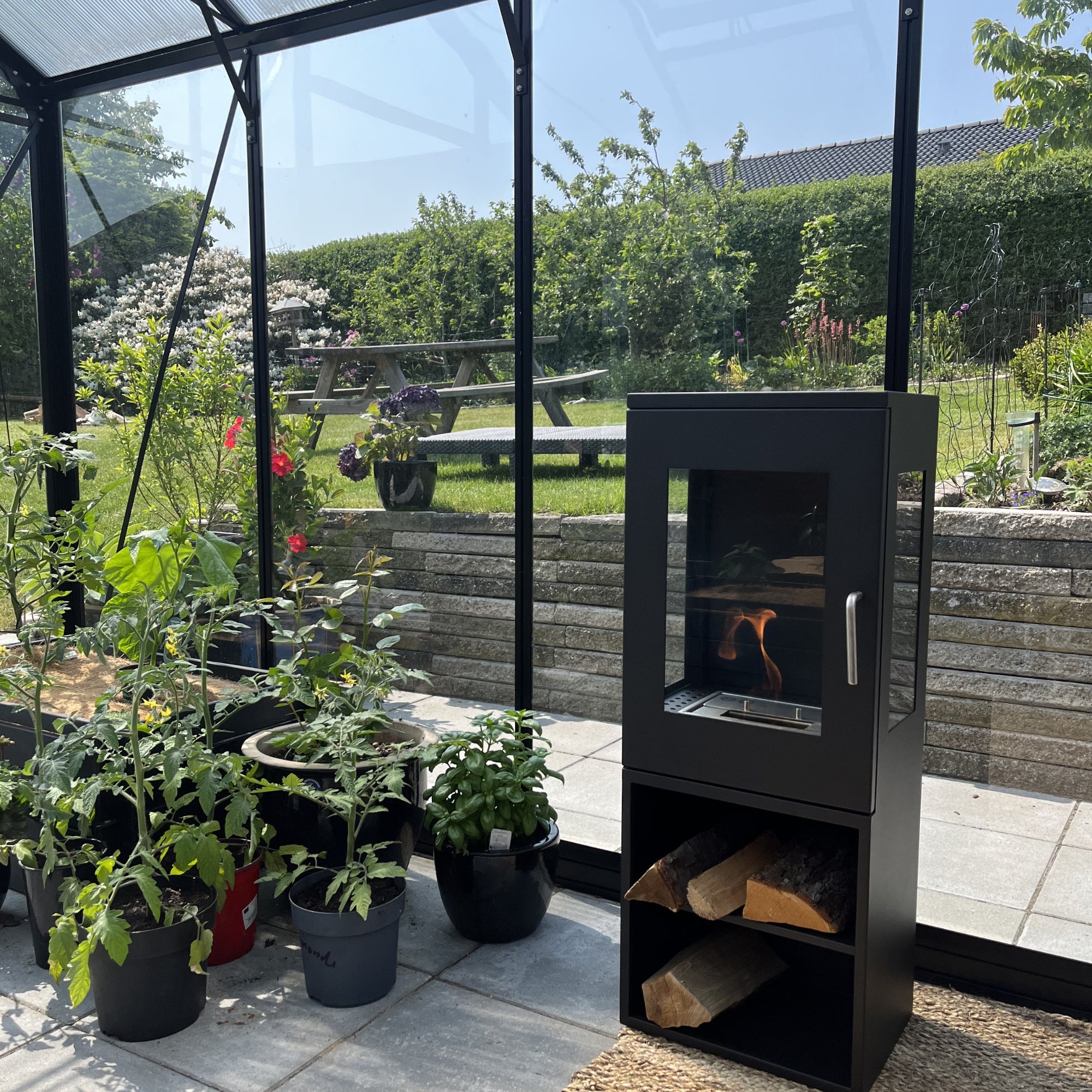 Cheyenne Freestanding Bioethanol Stove Fireplace