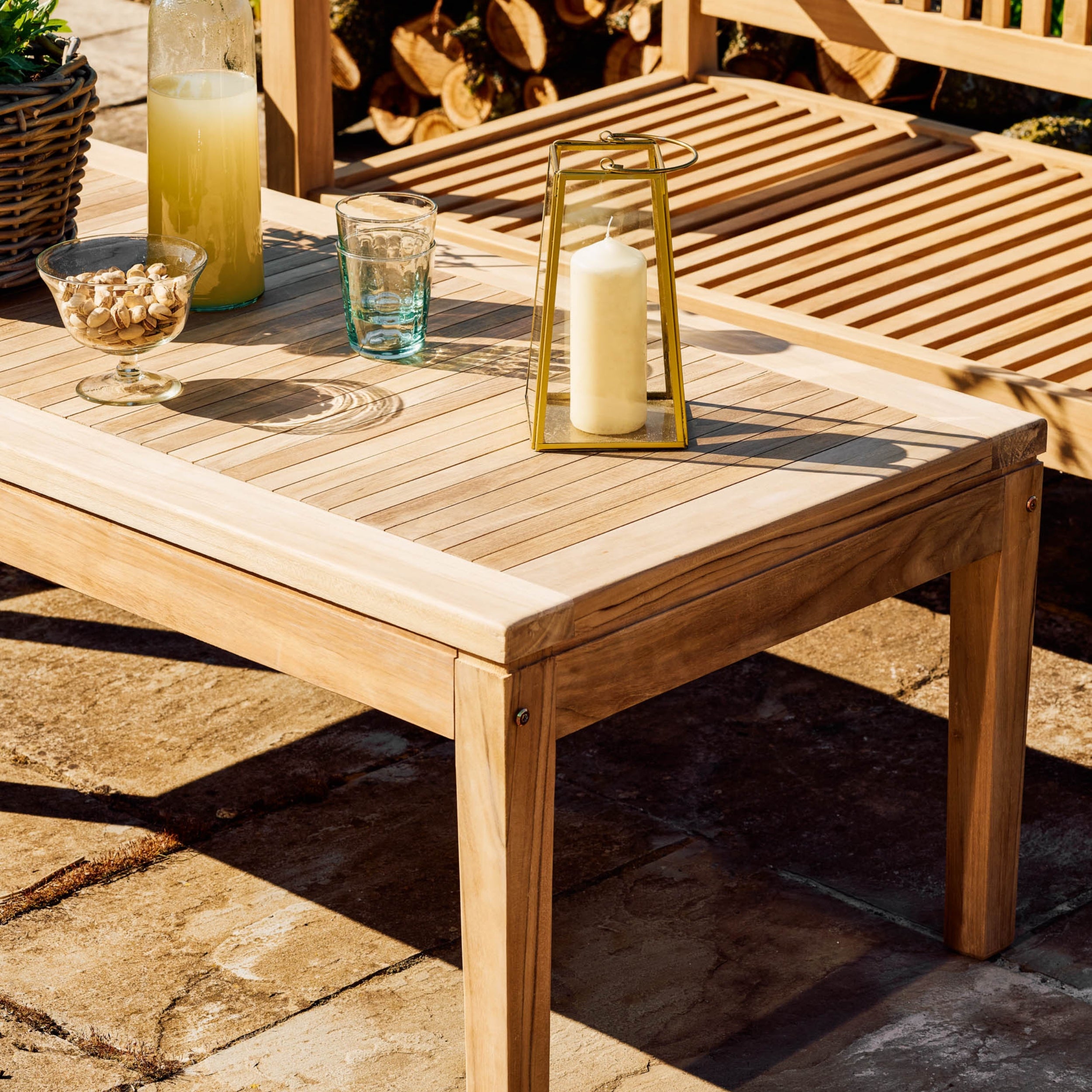 Comfort 4-Seater Teak Lounge Set with Coffee Table