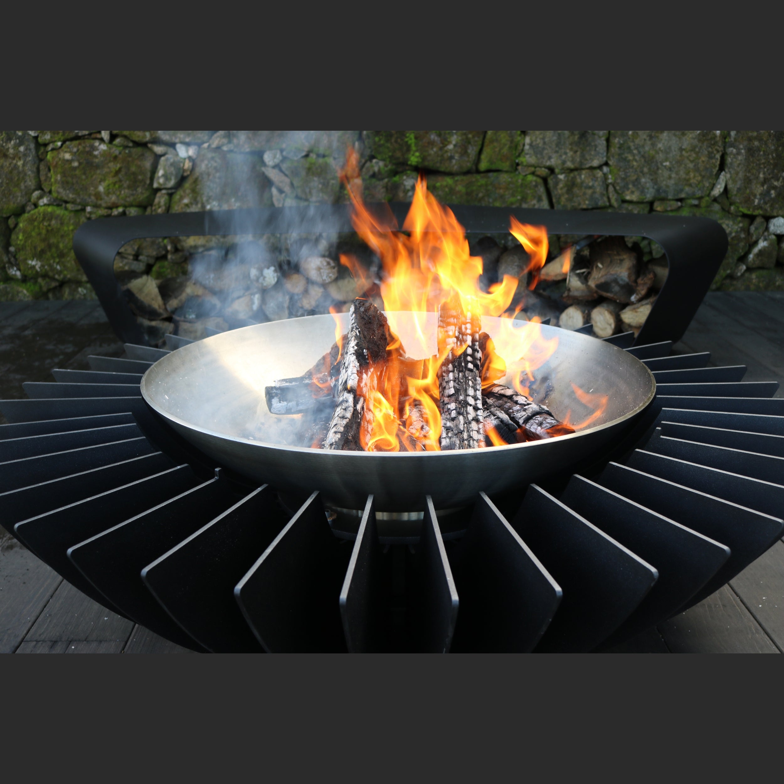 GlammFire Cosmo 13 Outdoor Fire Pit – Wood & Charcoal