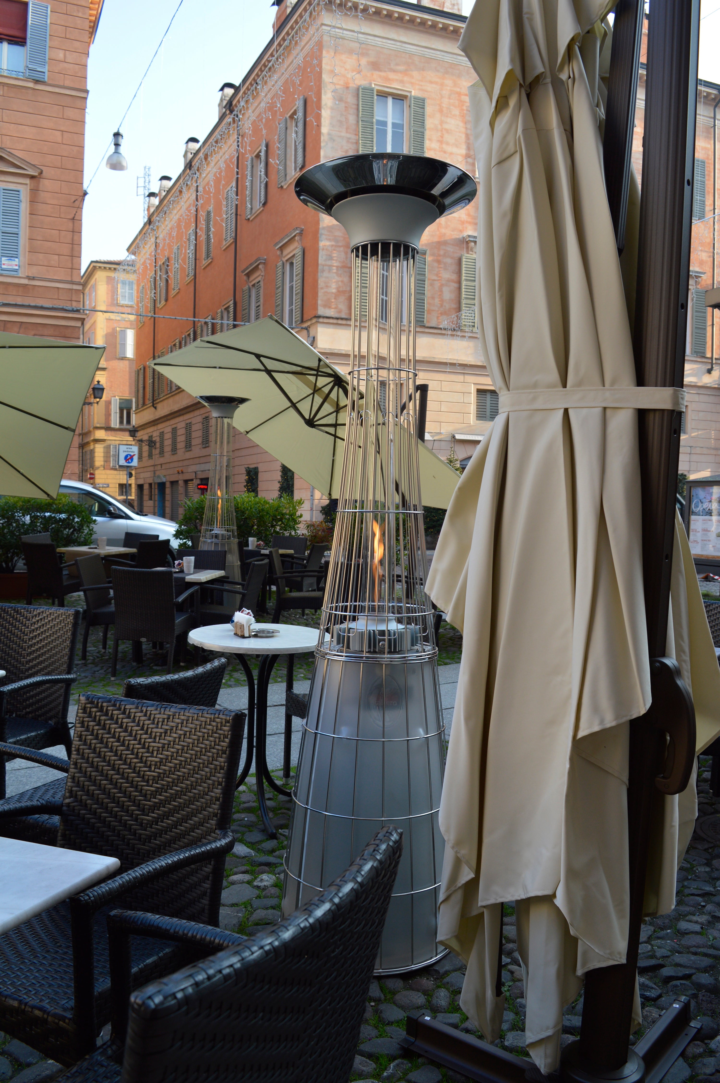 Italkero Dolce Vita E.P. Outdoor Flame Heater – Stainless Steel (Natural Gas) | Fixed Line