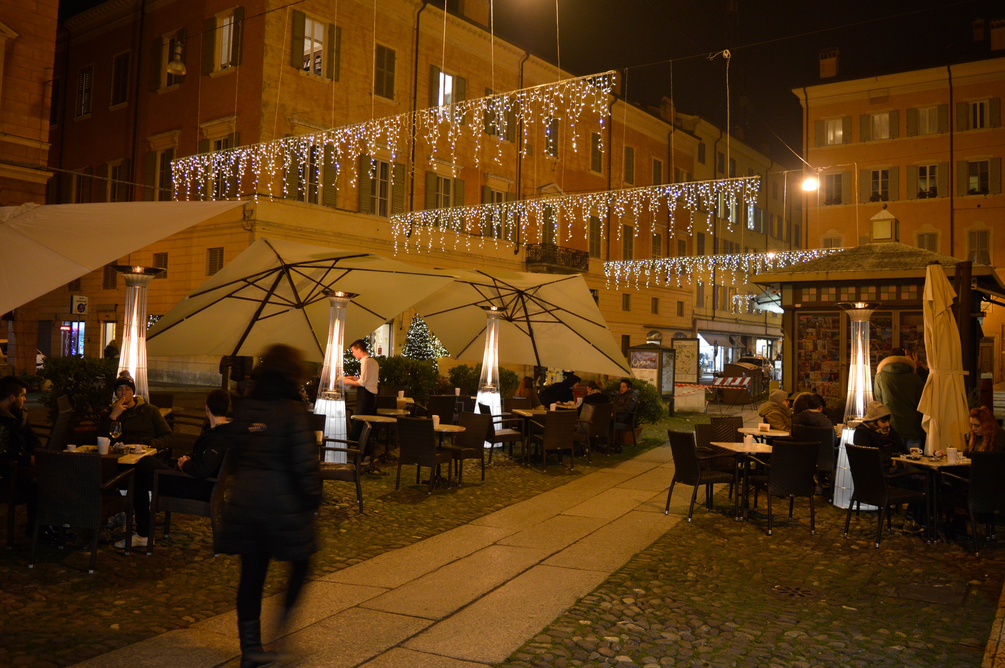 Italkero Dolce Vita E.P. Outdoor Flame Heater – Stainless Steel (Natural Gas) | Fixed Line