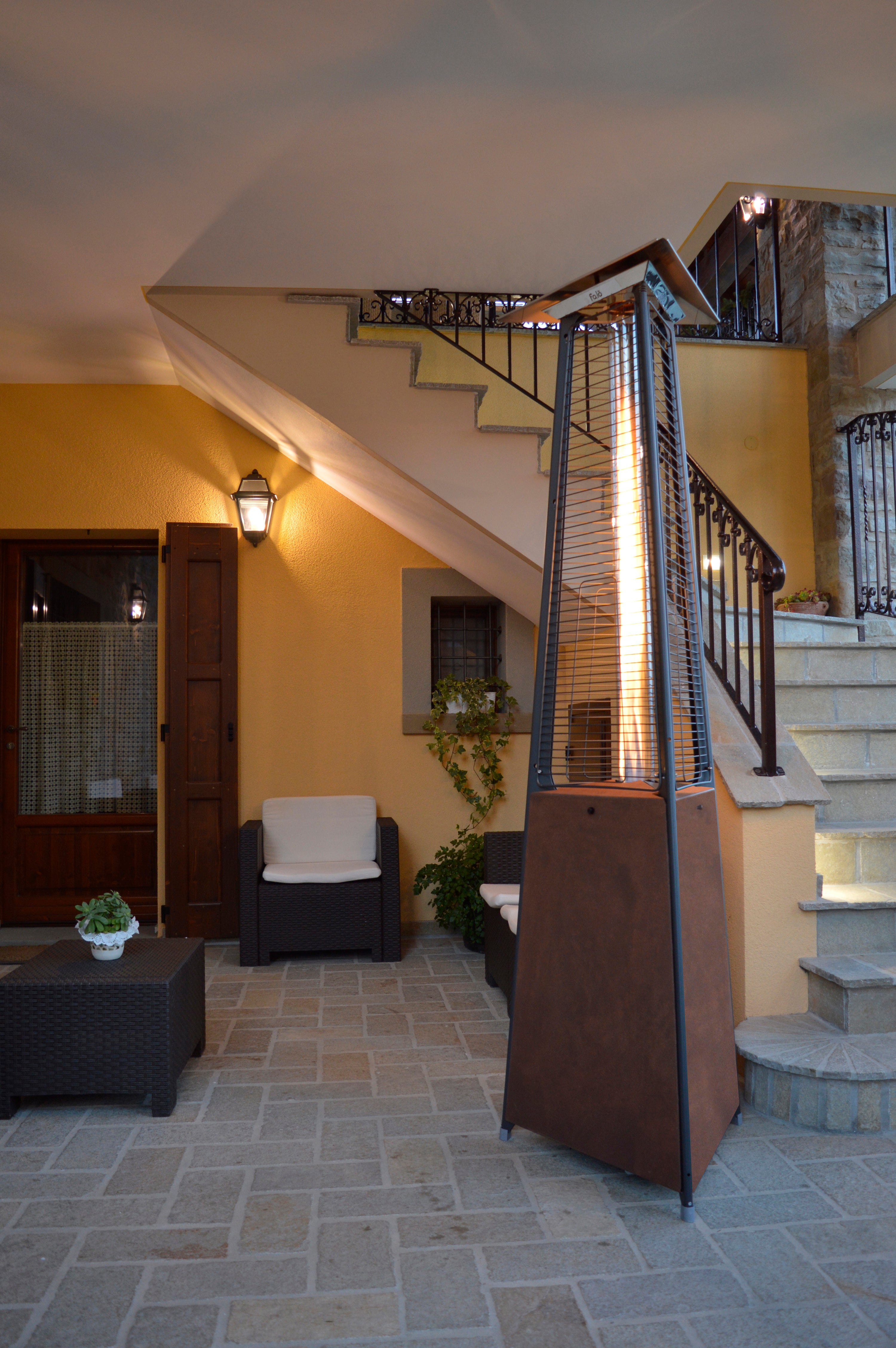 Italkero Falò EVO Outdoor Flame Heater – Corten & Black Steel (Manual, Natural Gas)