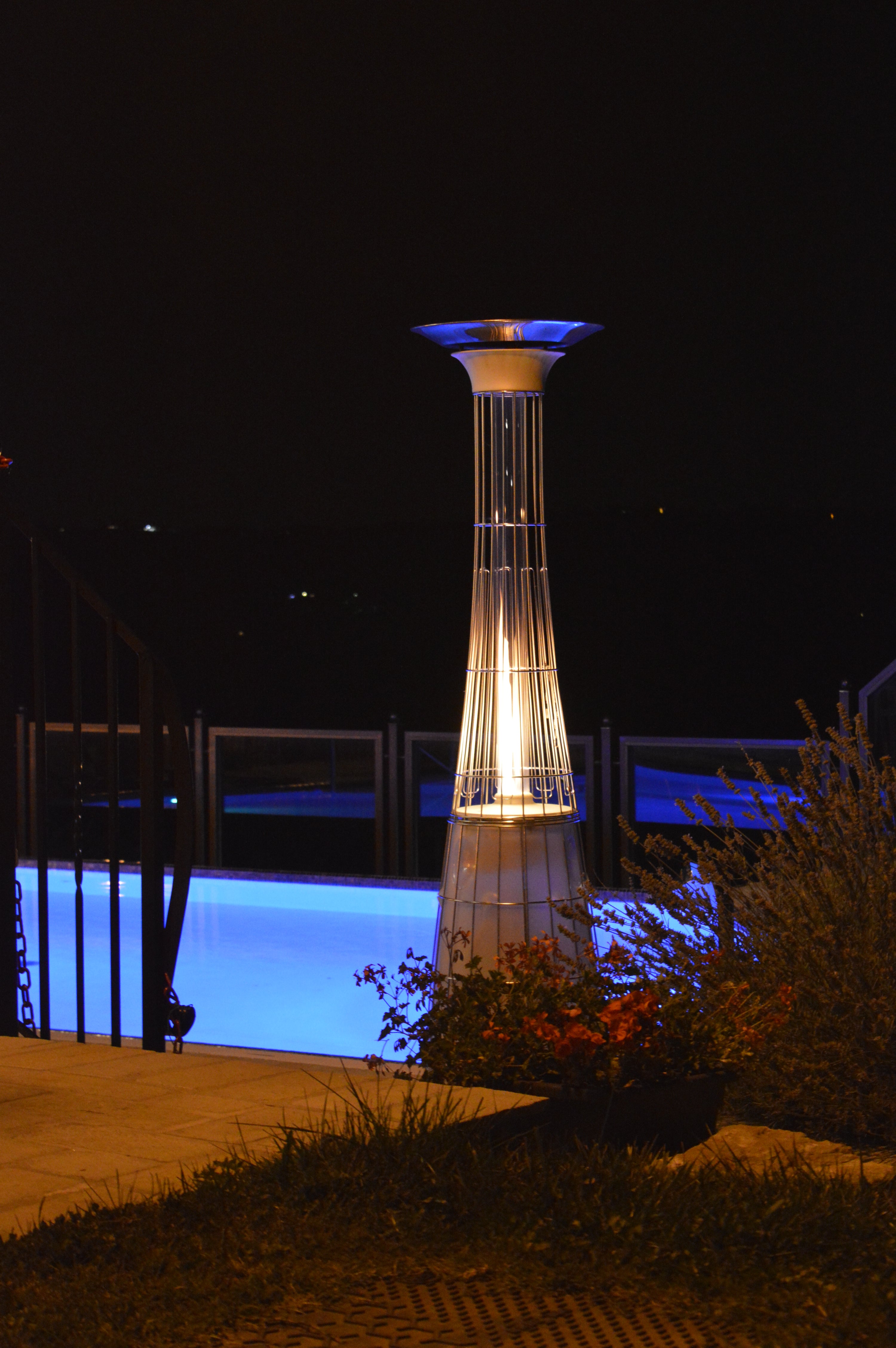 Italkero Dolce Vita E.P. Outdoor Flame Heater – Stainless Steel (LPG) | Self-Powered LED