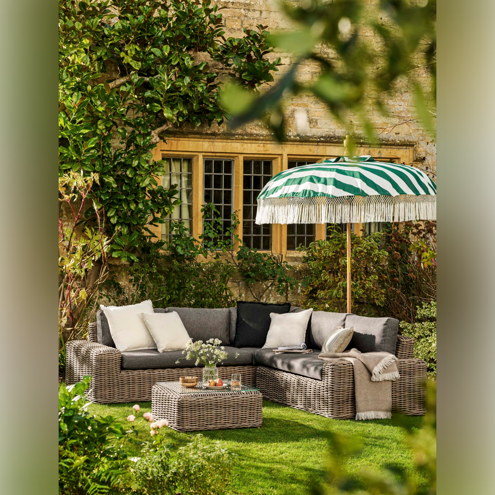 Moorgate Corner Outdoor Sofa Set – Dark Natural PE Rattan