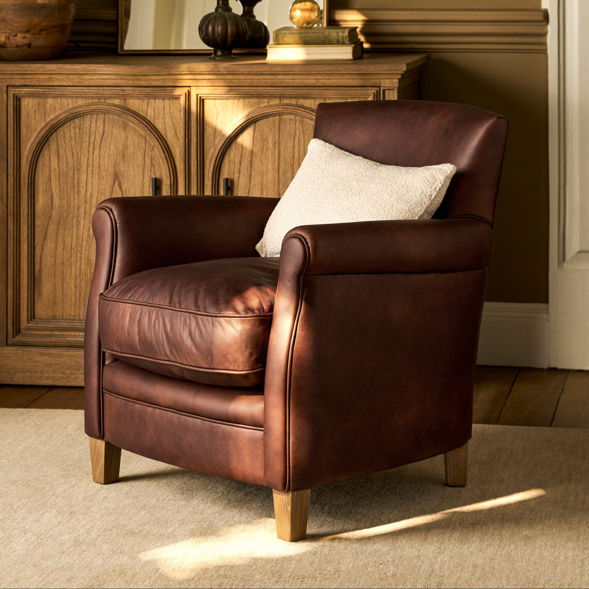 Edgehill Leather Armchair – Ash Wood, Brown