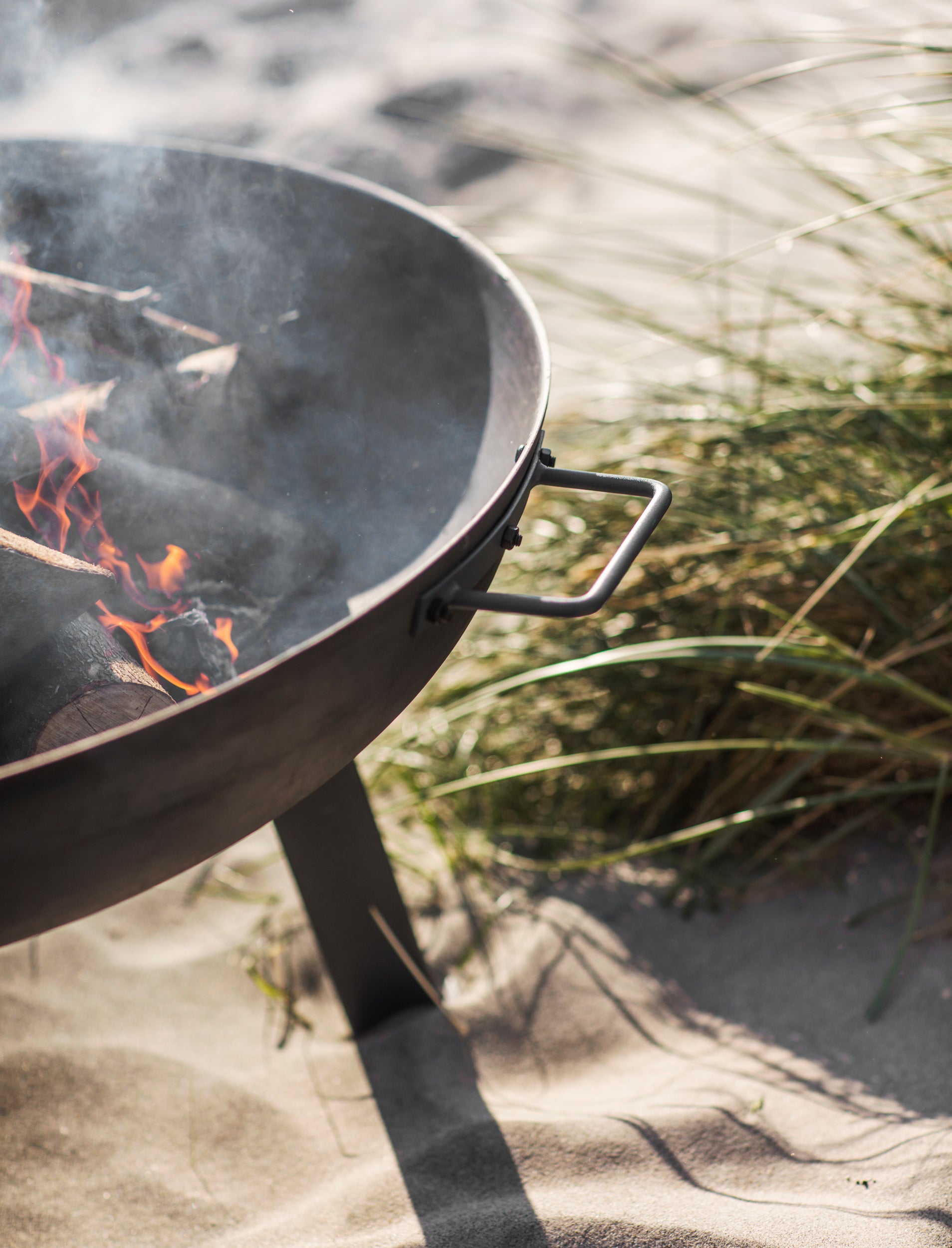 Garden Trading Foscot Cast Iron Fire Pit – Grey, Large