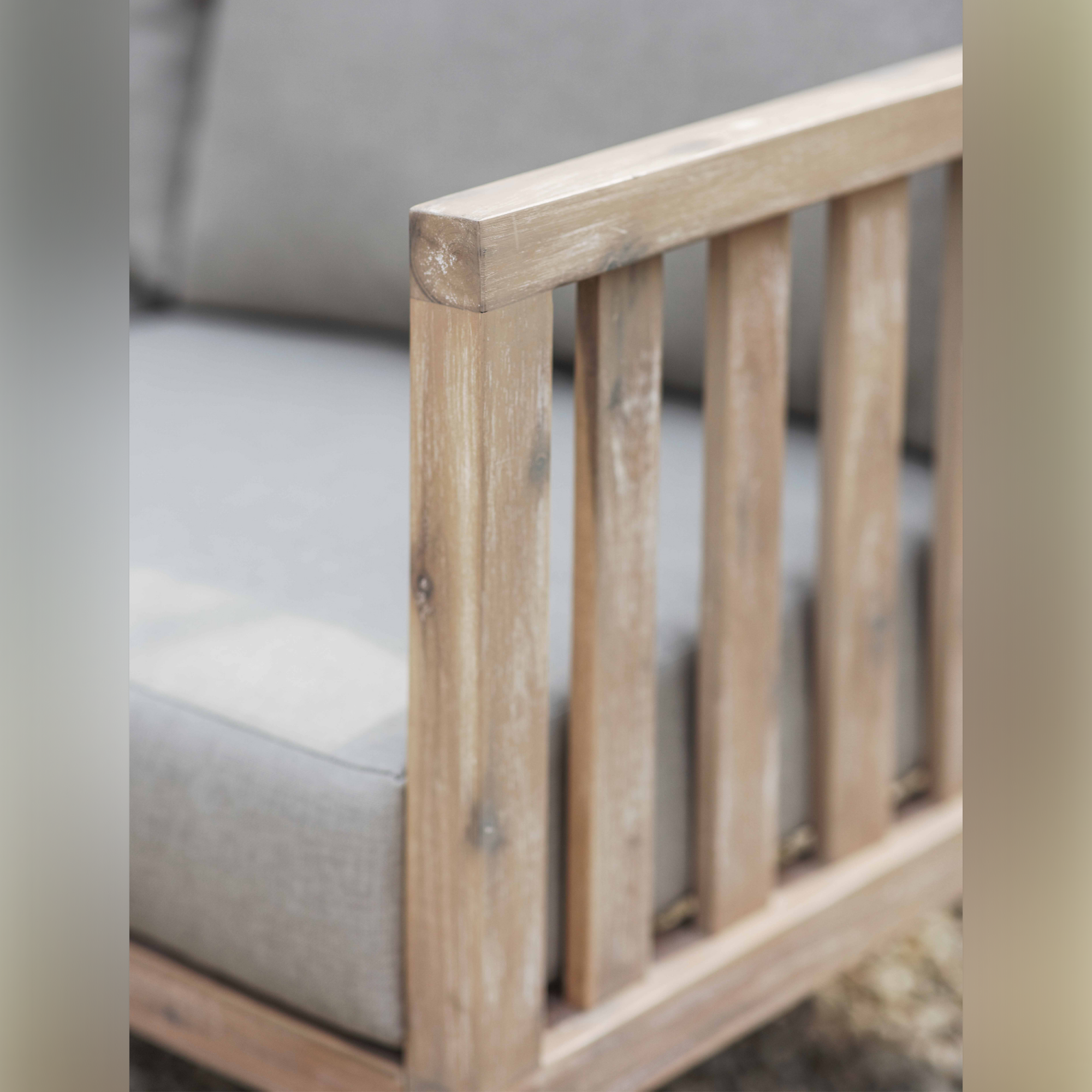 Porthallow 2 Seater Outdoor Sofa – Acacia Wood & Grey Cushions