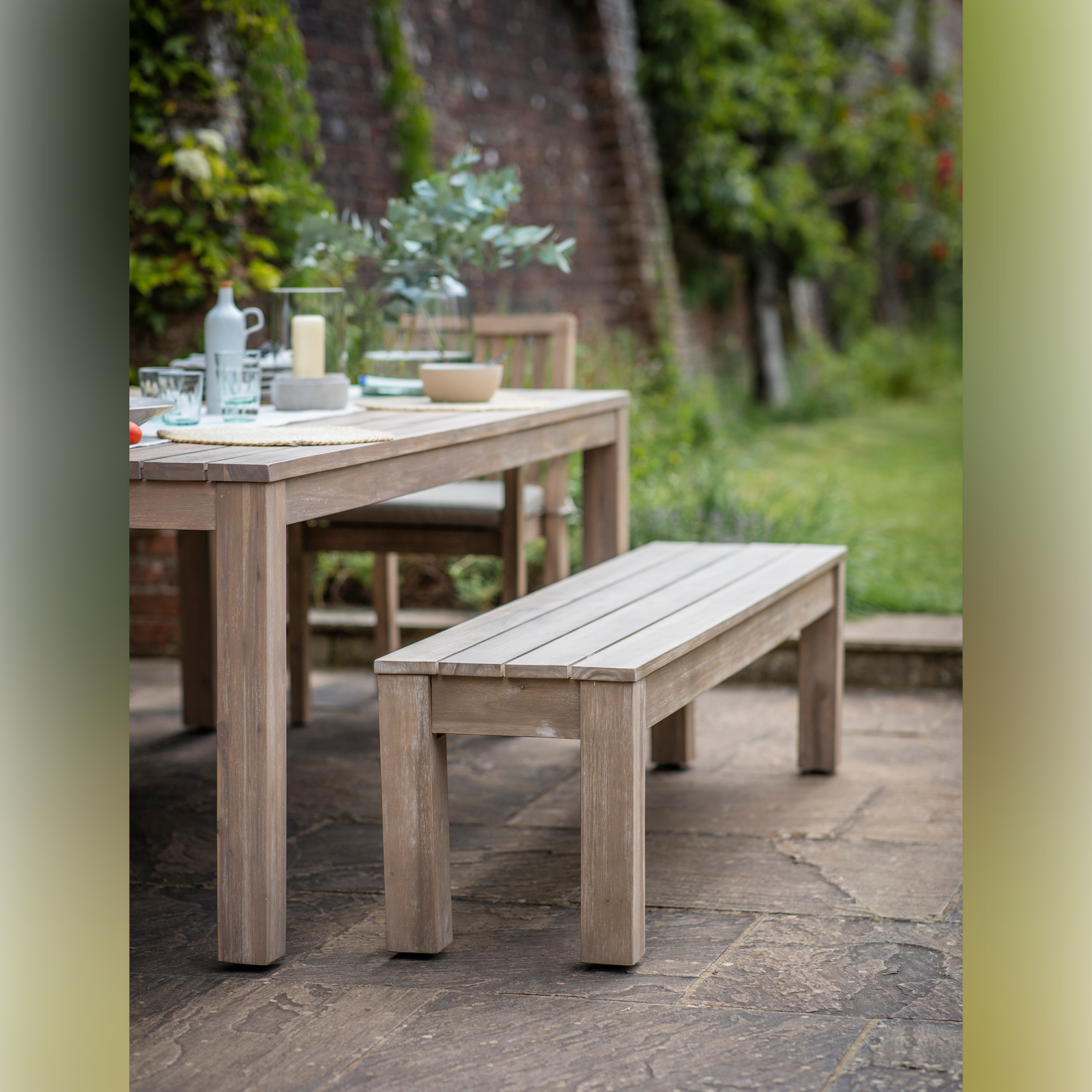 Porthallow Outdoor Bench – Natural Acacia