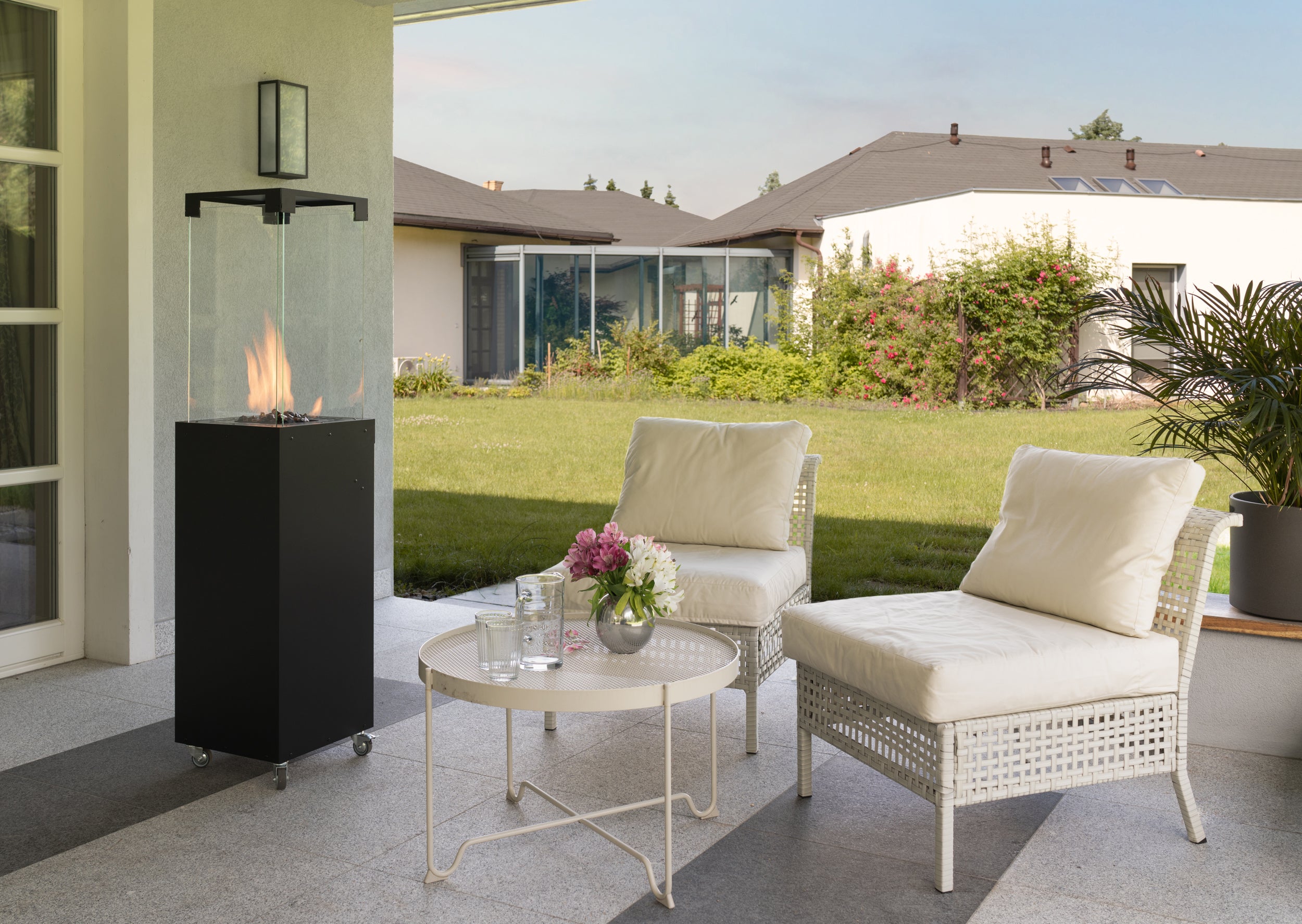 Planika Faro - Jet Black with Cover