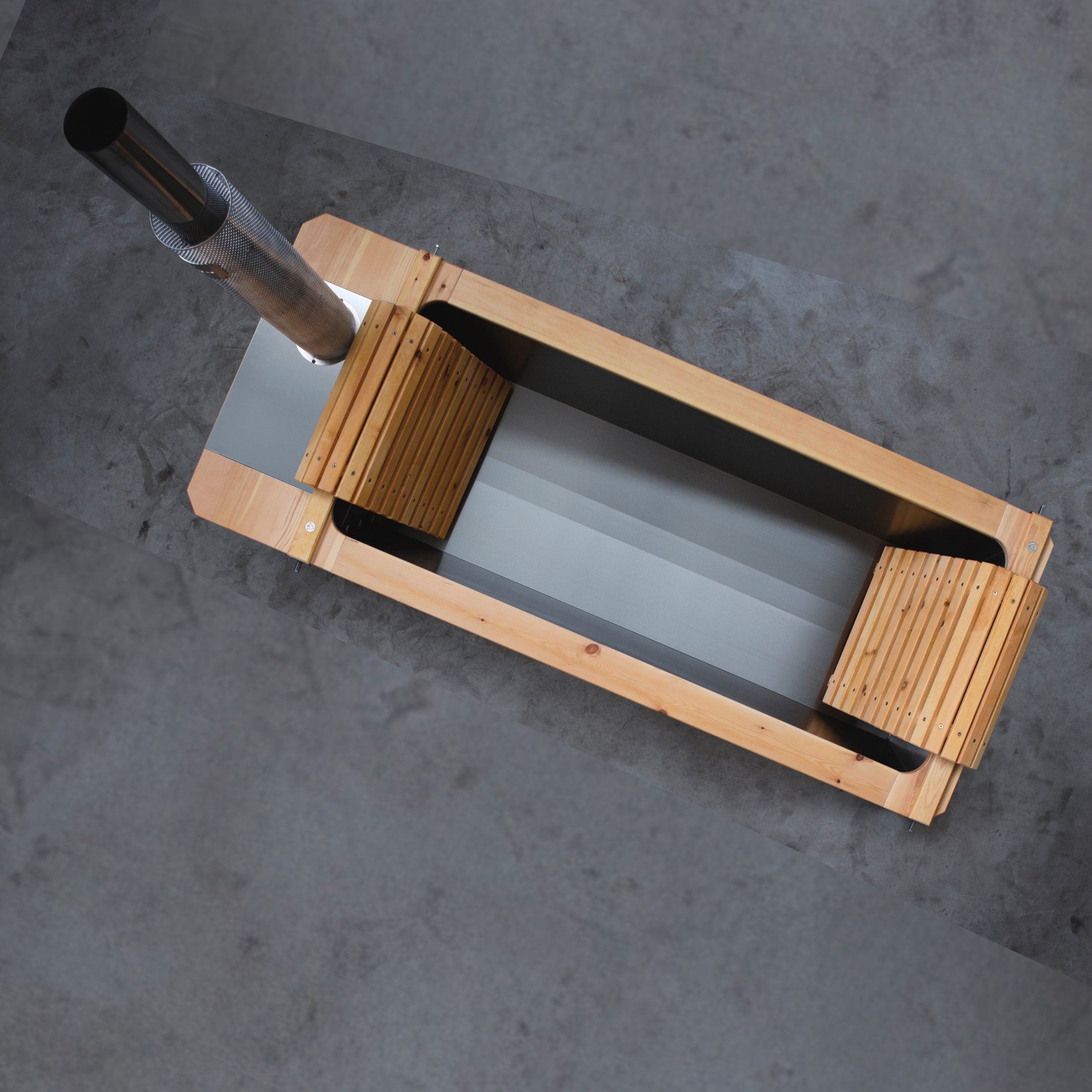 FEUERWASSER Wood-Fired Outdoor Bathtub