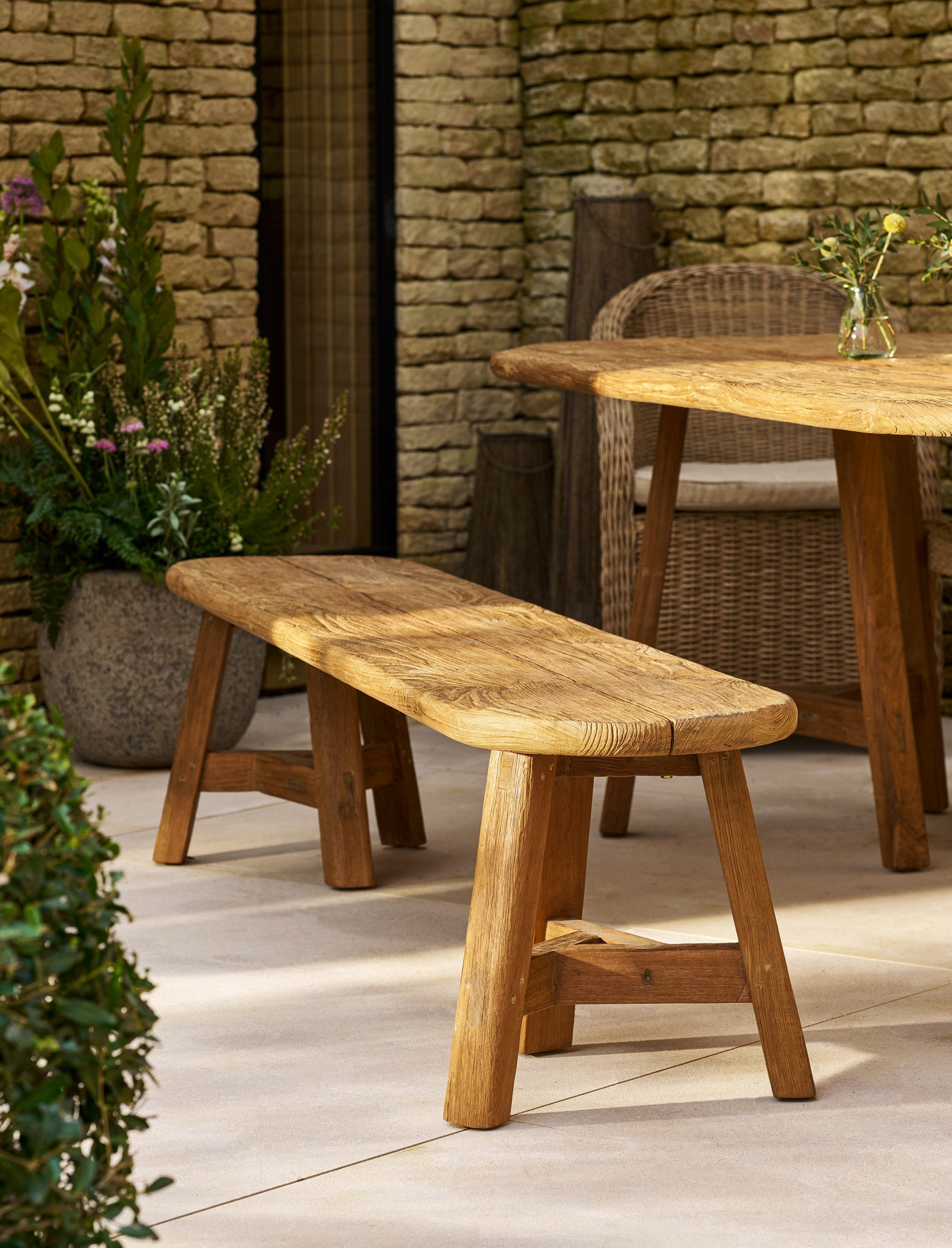 Hawthorne Oval Teak Dining Bench – Indoor/Outdoor