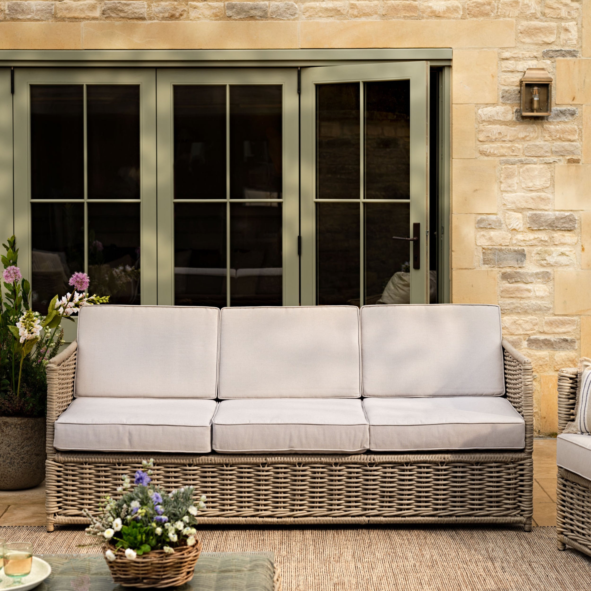 Harting 3-Seater Outdoor Sofa – PE Rattan & Linen-Look Cushions