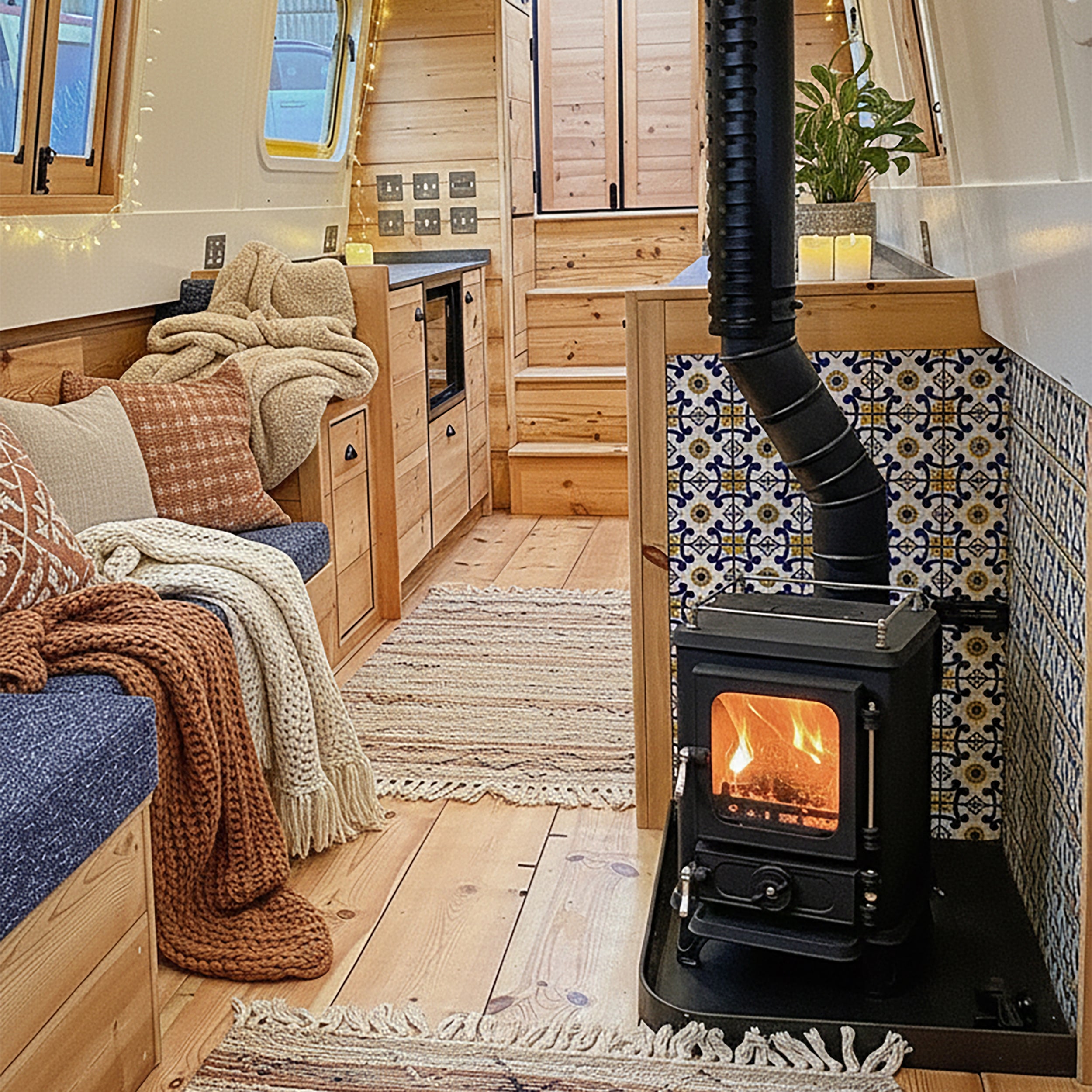 Salamander Hobbit Multifuel Stove