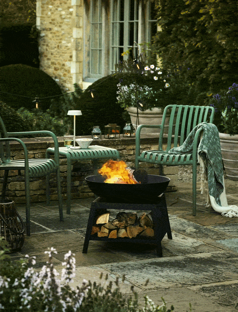 Sarsden Medium Fire Pit Bowl & Log Store — Black Steel
