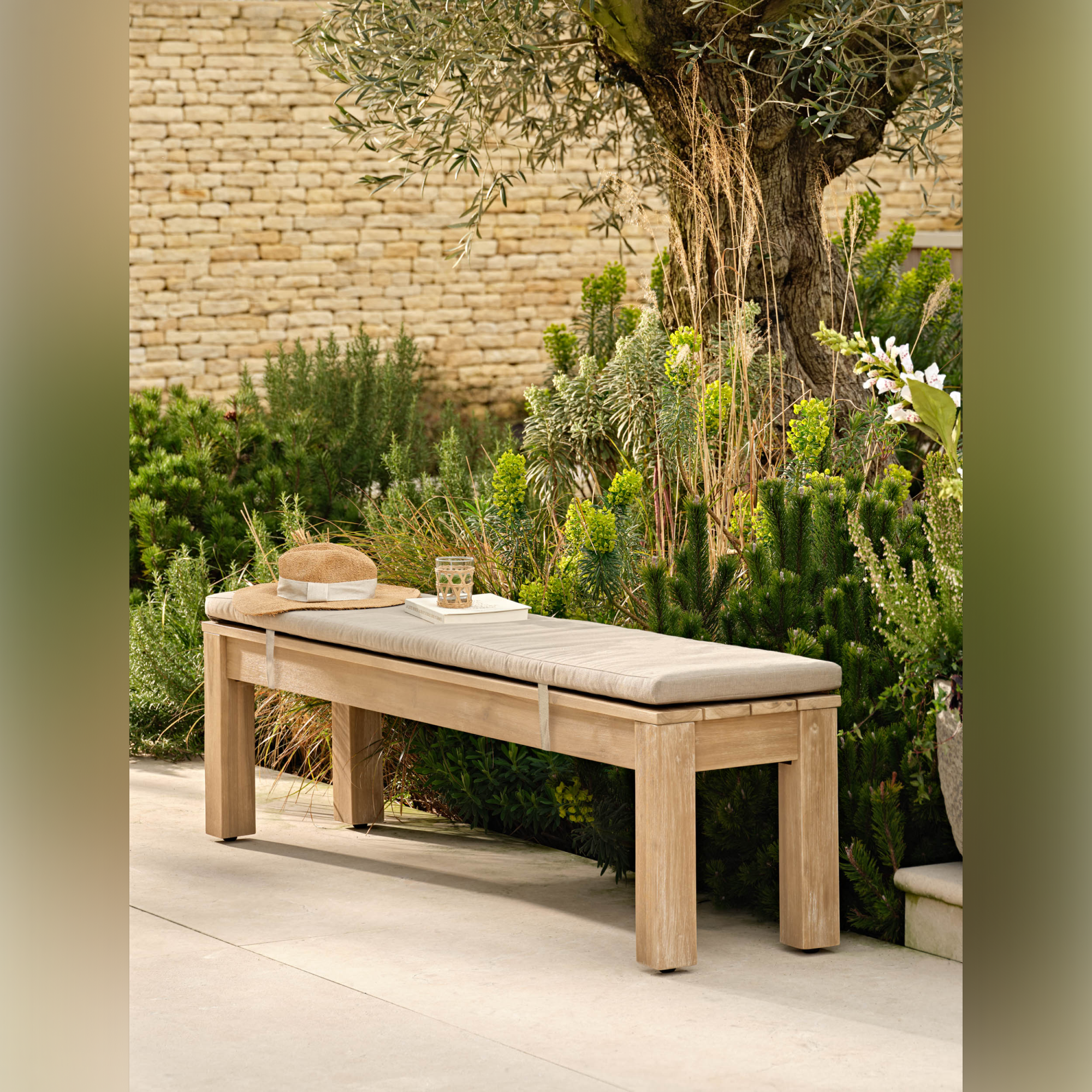 Porthallow Outdoor Bench Cushion – Natural Olefin