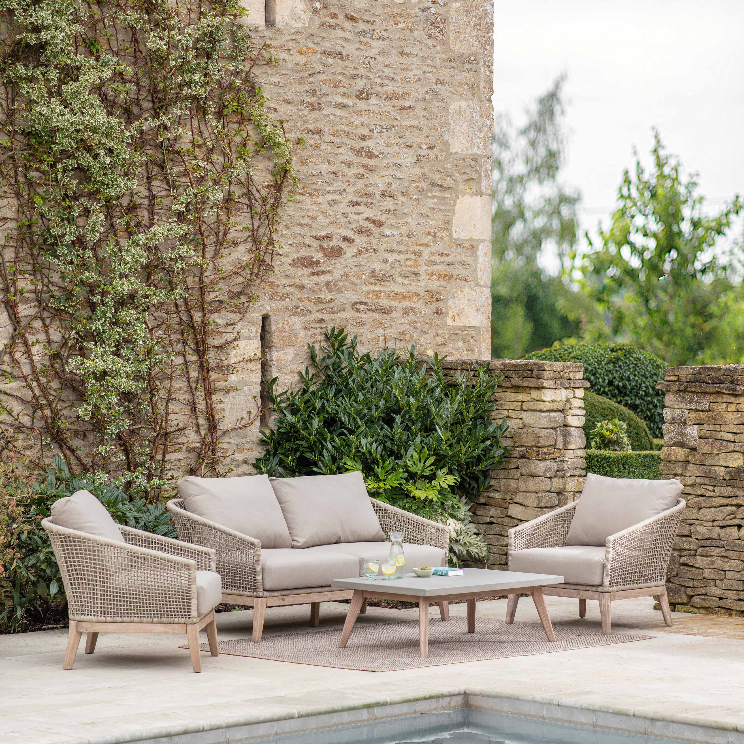 Lynton 2-Seater Outdoor Sofa Set – Acacia Wood & Grey Cushions