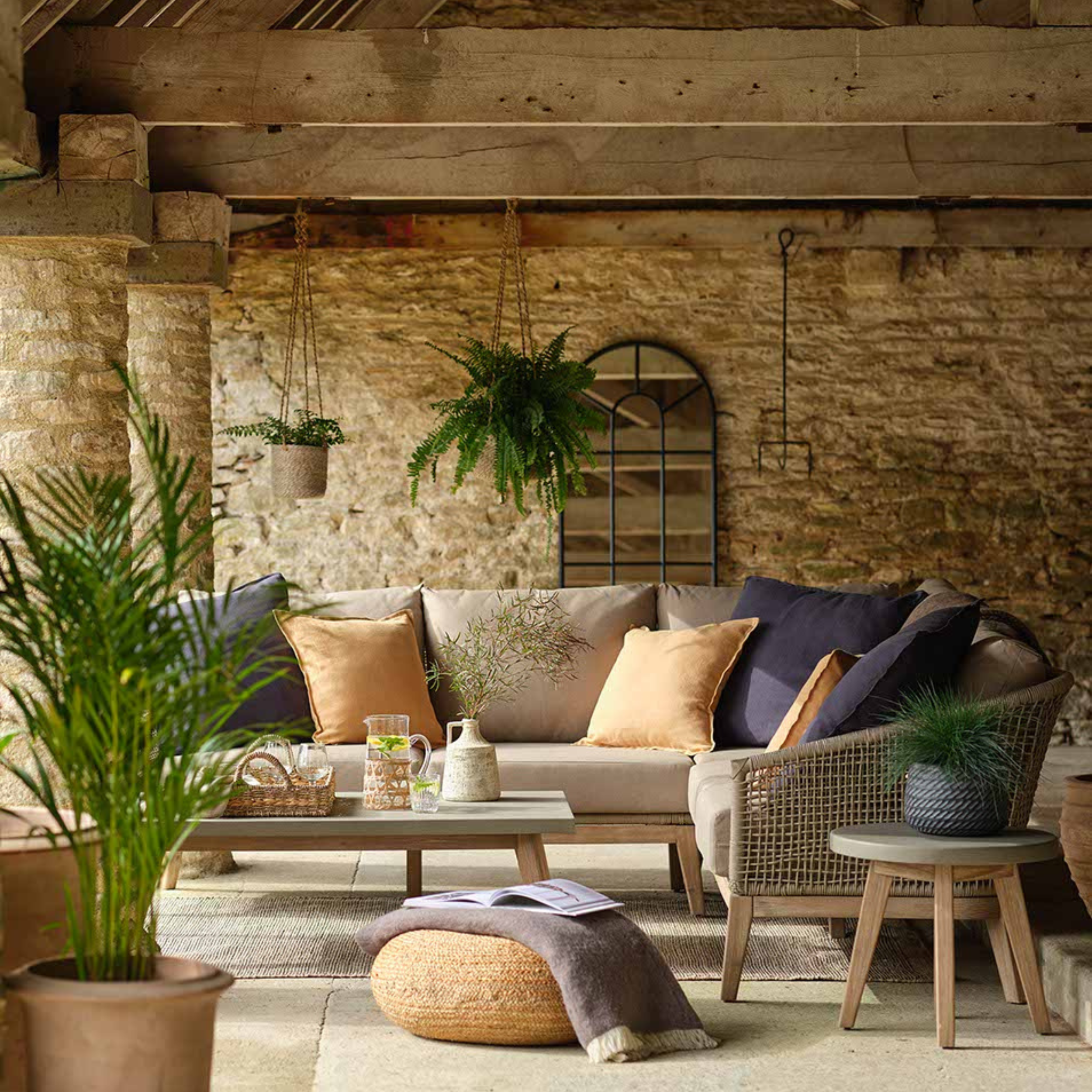 Lynton Corner Outdoor Sofa Set – Acacia Wood & Grey Cushions
