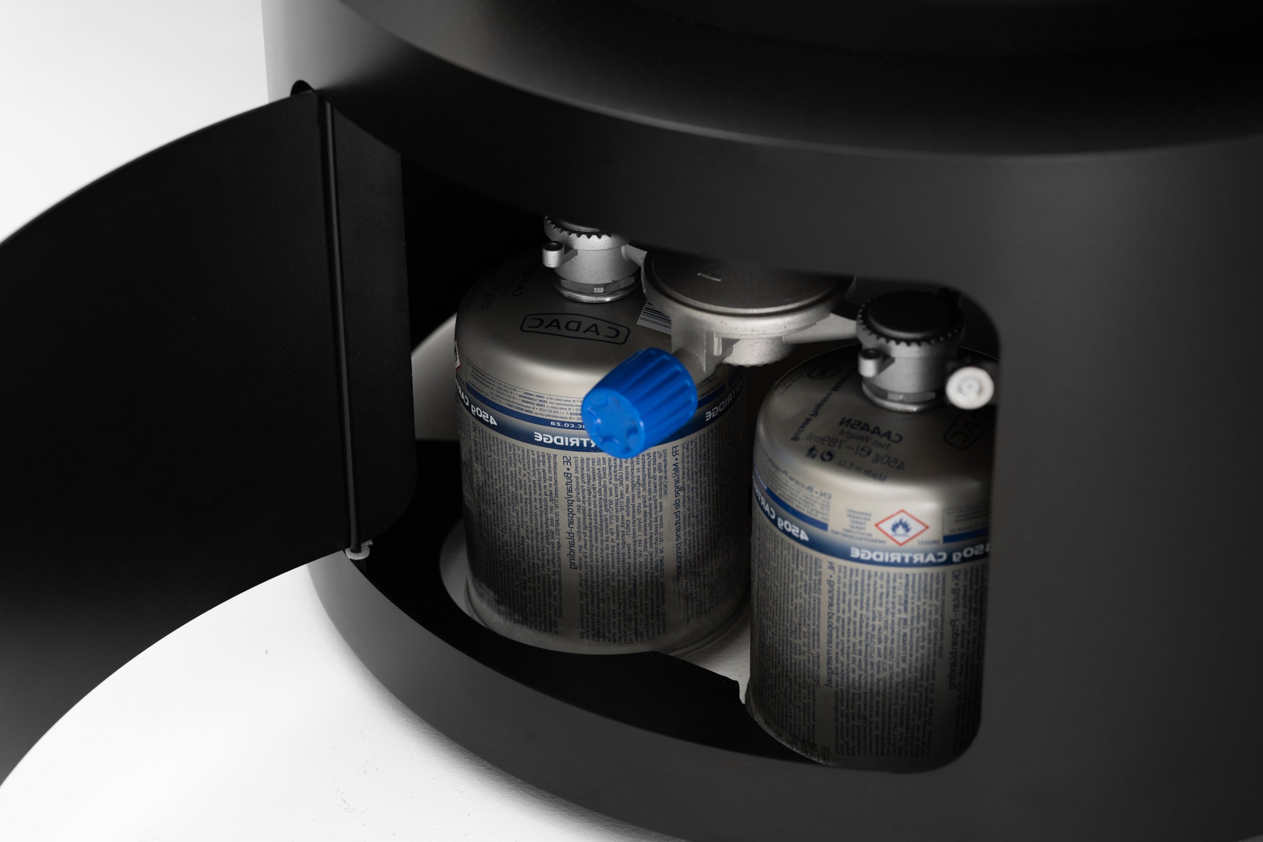 Planika Moon – Black with Cover