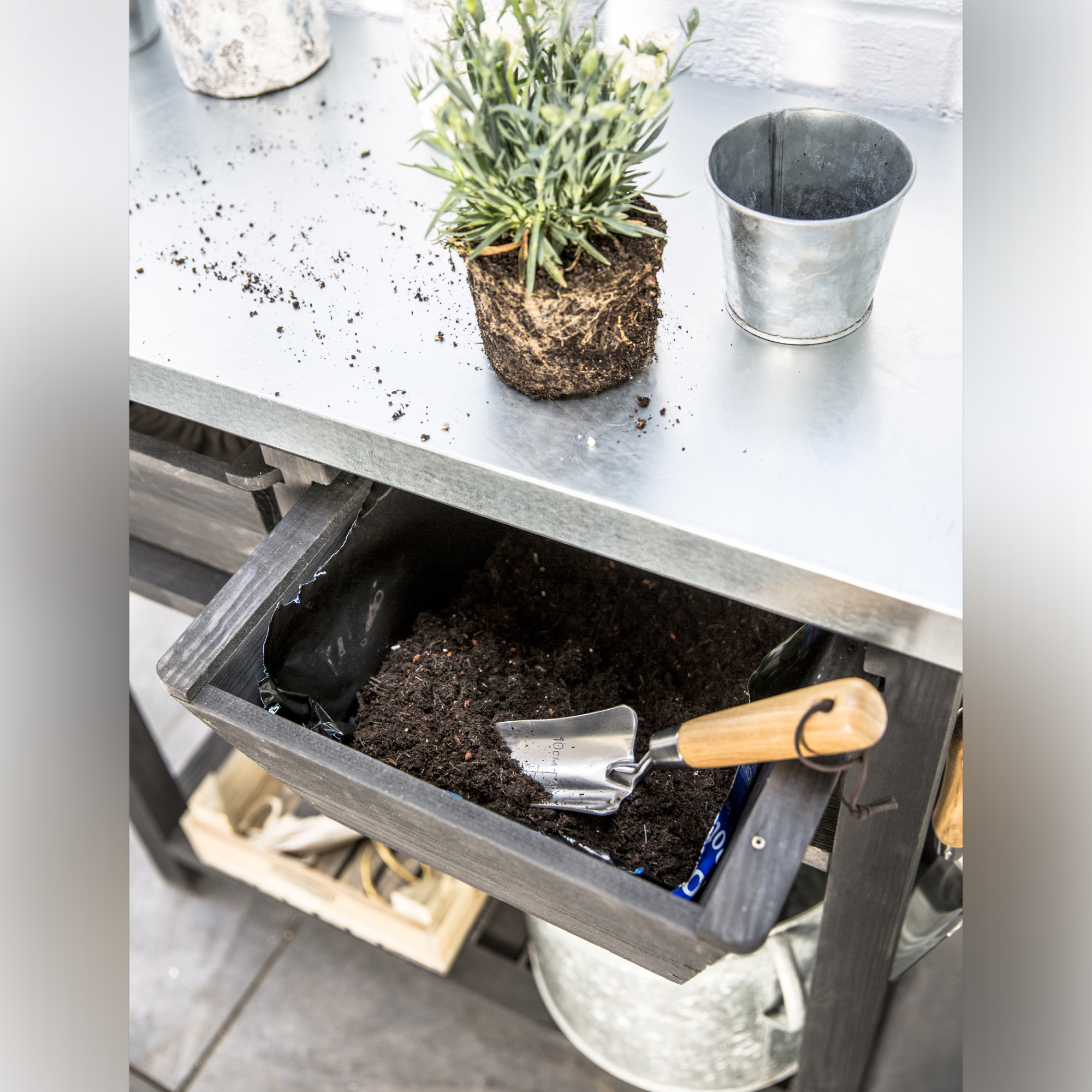 Moreton Potting Bench in Black Spruce