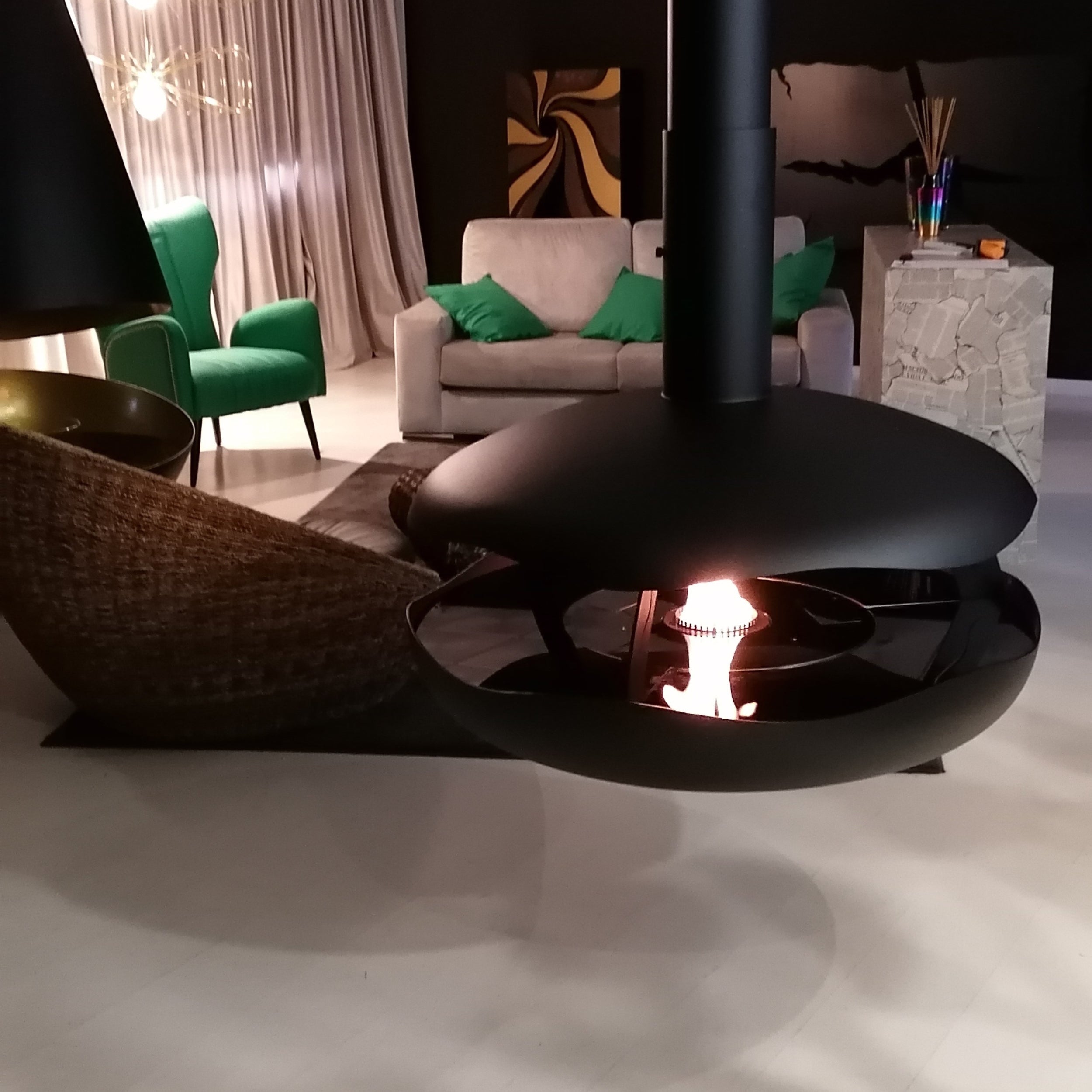 GlammFire Perola Plus Suspended Automatic Bioethanol Fireplace