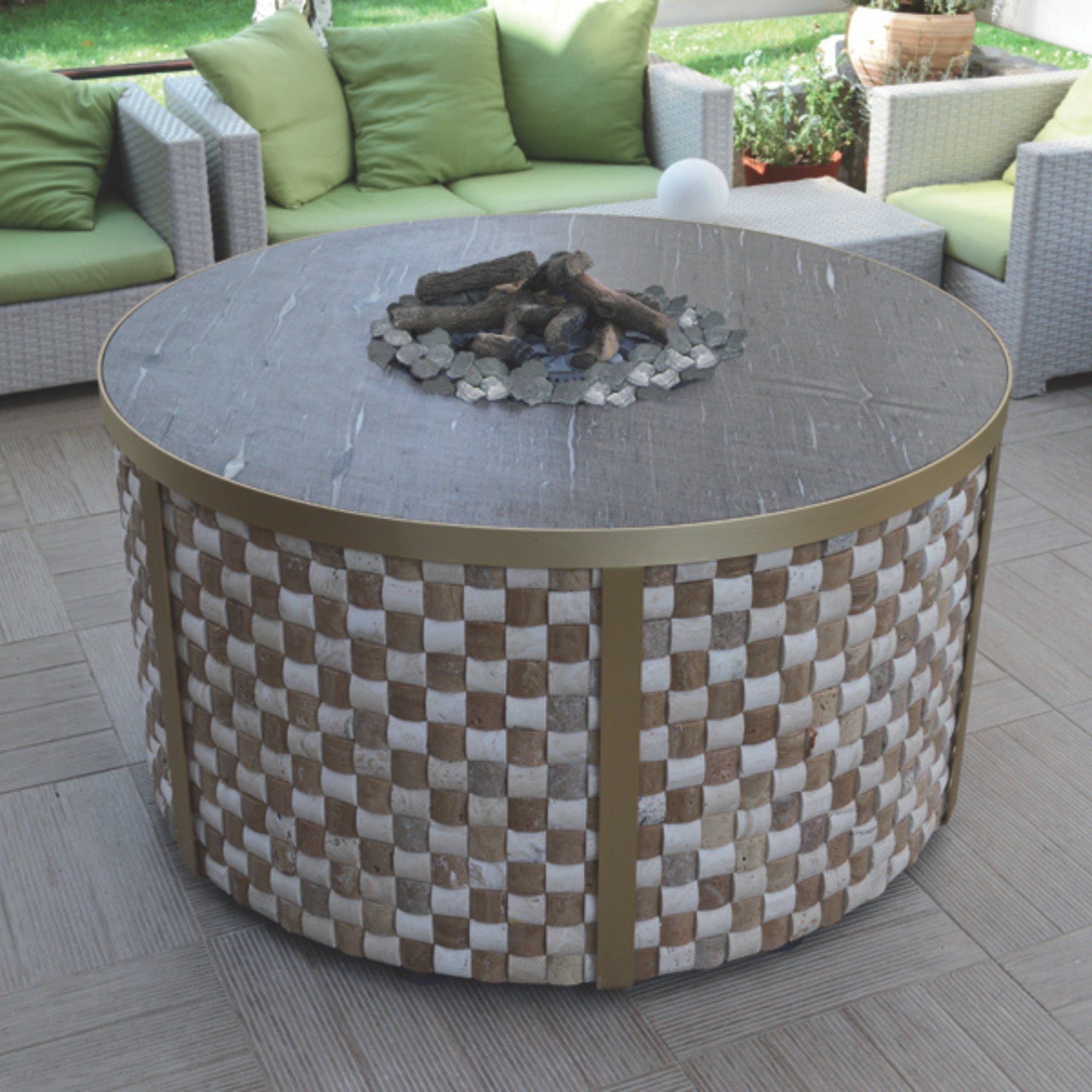Outdoor Built-In Gas Fire Pit Insert | Italkero QUADRO 40 | LPG / Natural Gas
