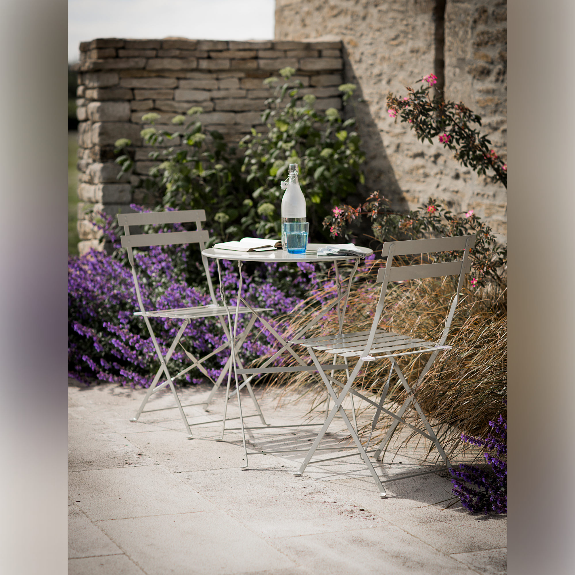 Rive Droite Small Outdoor Bistro Set – Powder Coated Steel