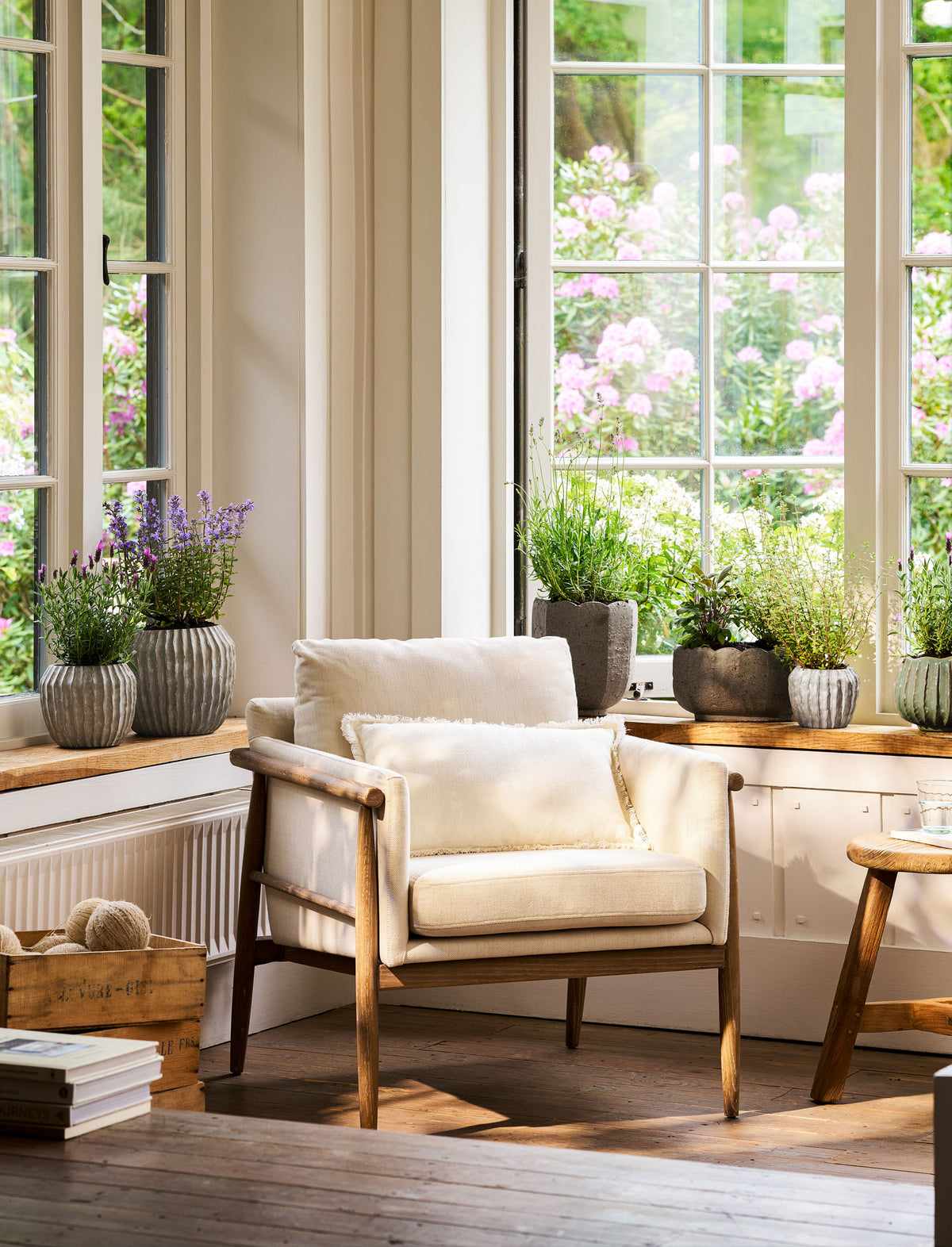 Kennington Armchair – Ash Wood