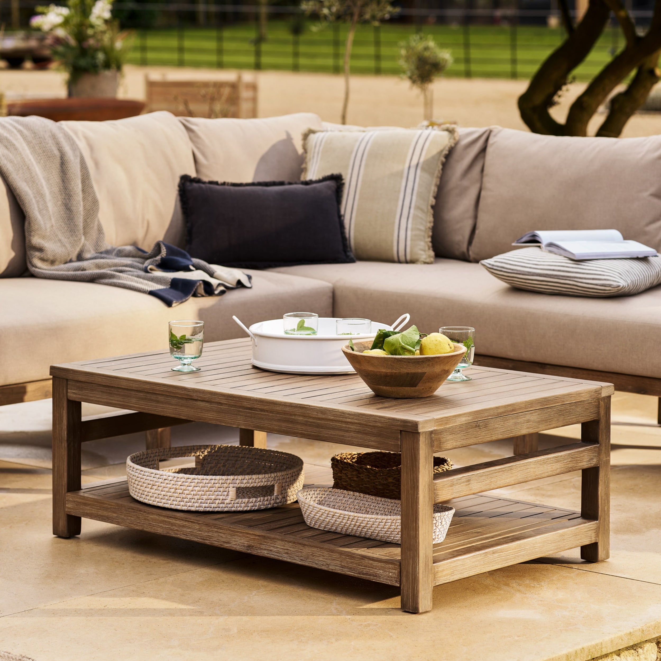 Sandridge Corner Sofa Set – Dark Natural Acacia Wood