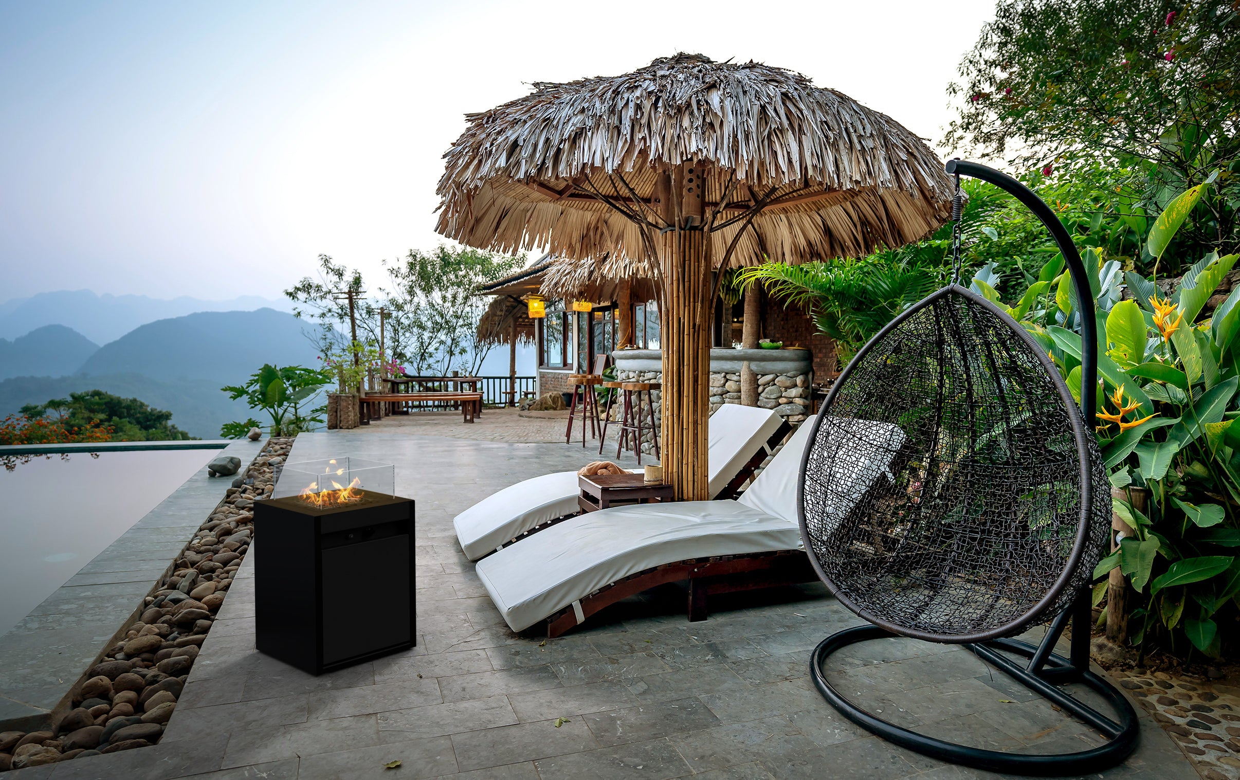 Planika Square Table – Black with Cover