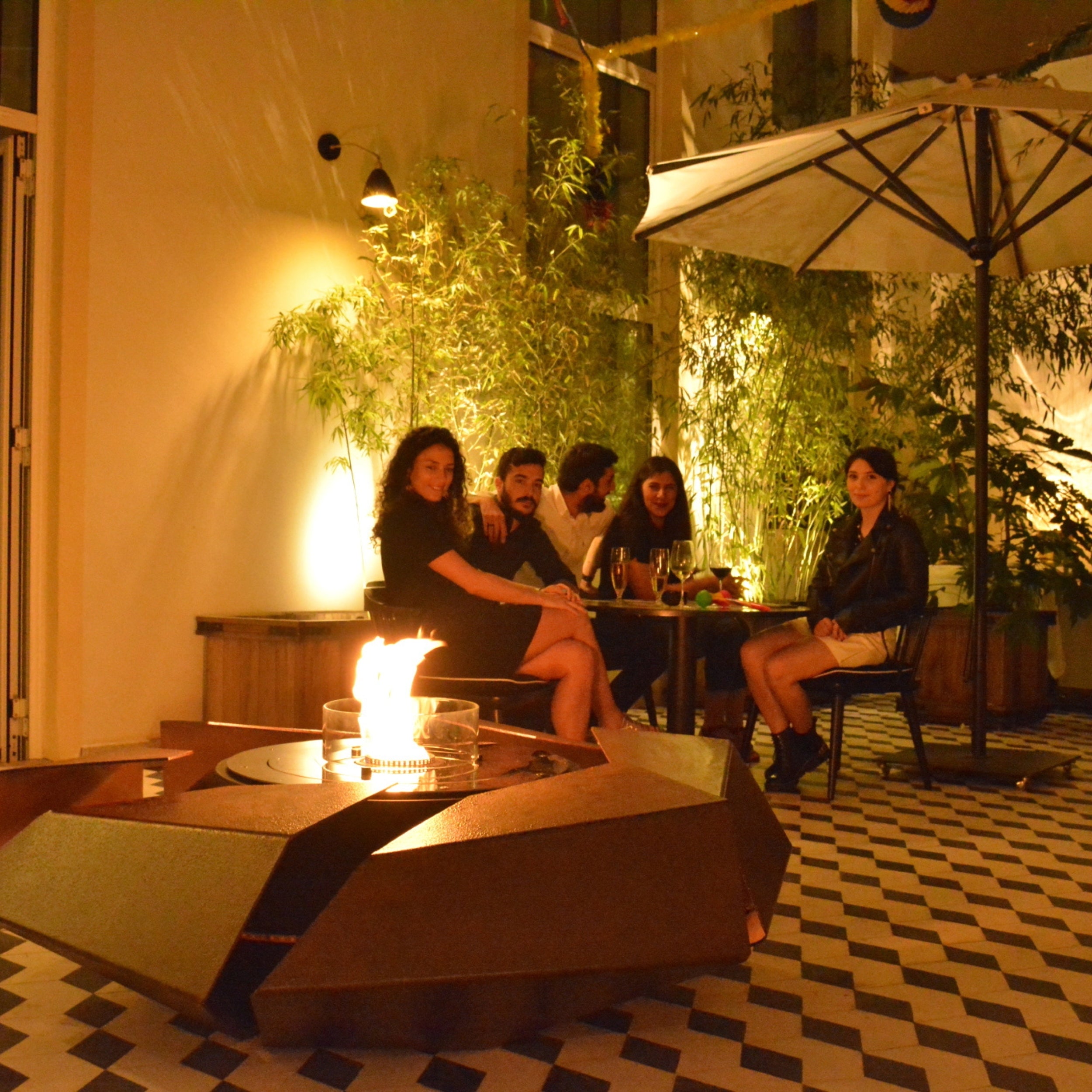 GlammFire Stravaganza Outdoor Fire Pit – Wood, Gas or Bioethanol