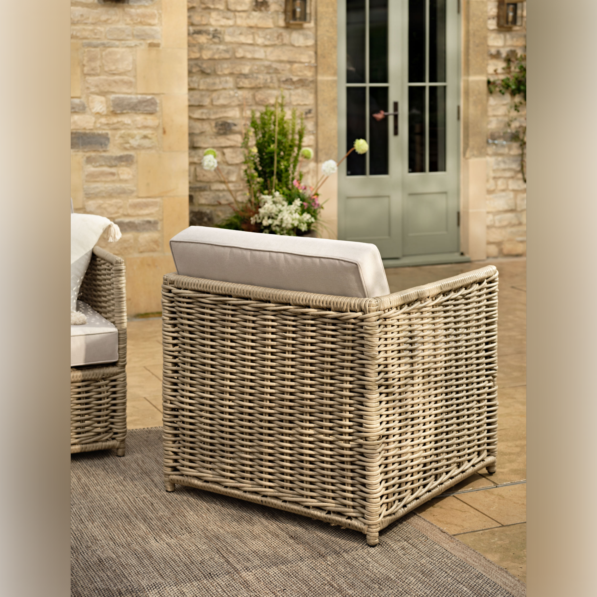 Harting Armchair – Light Rattan