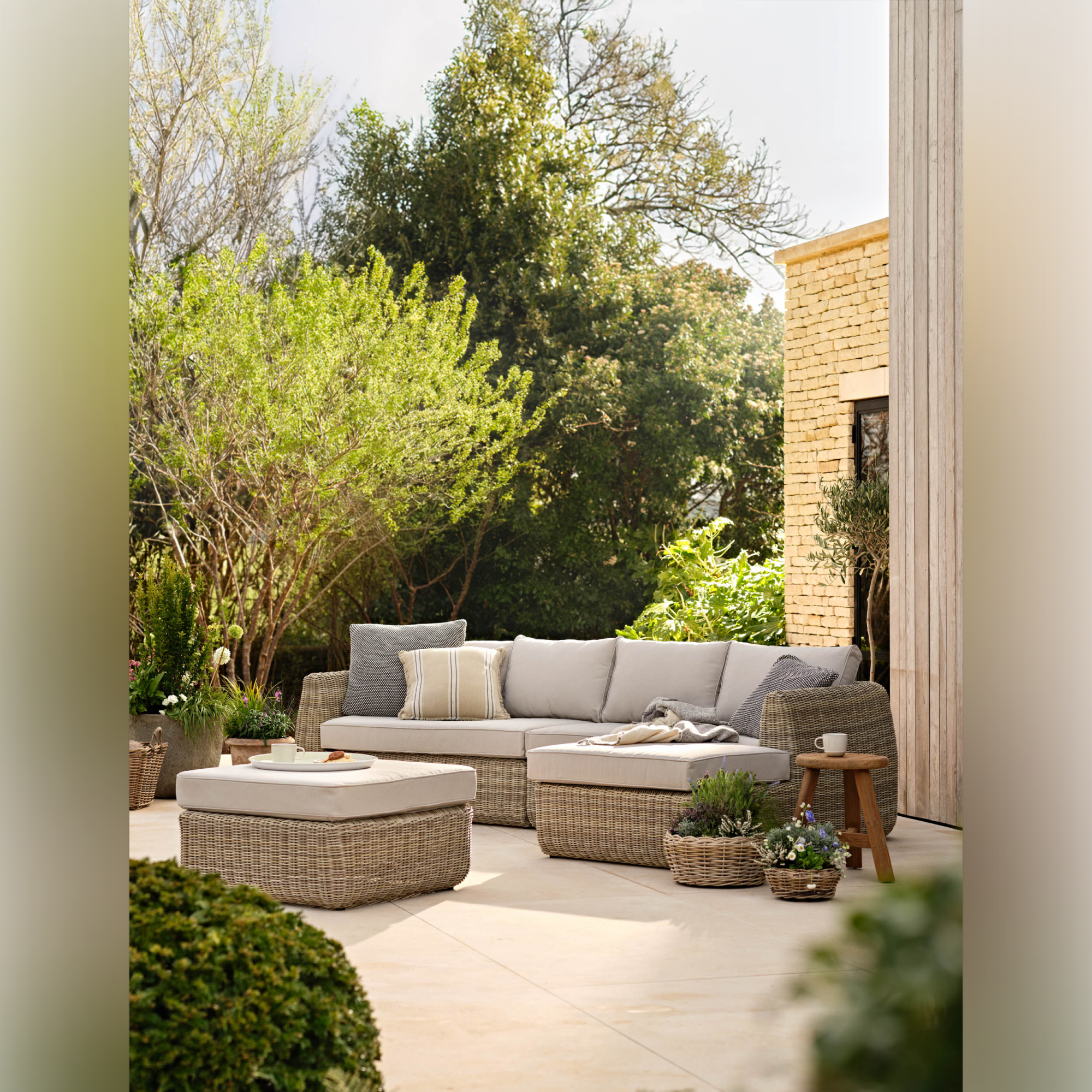 Skala Corner Outdoor Sofa Set – PE Rattan