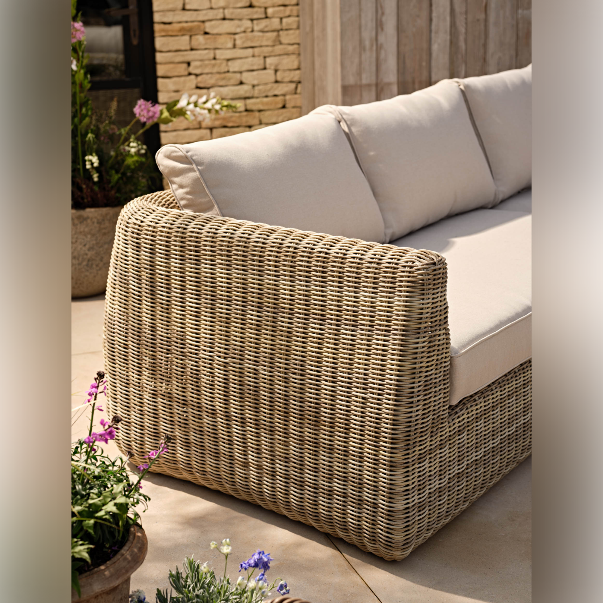 Skala Corner Outdoor Sofa Set – PE Rattan