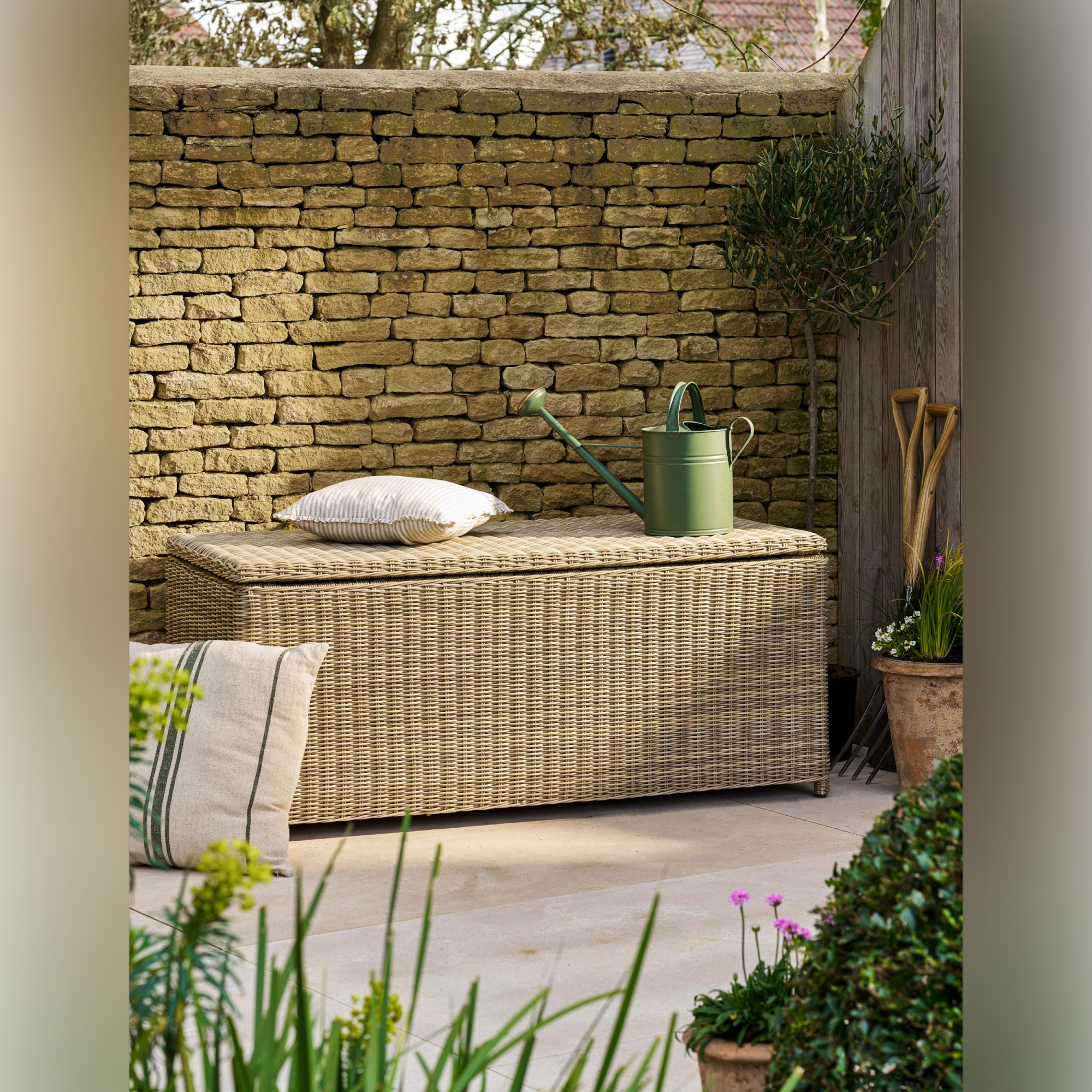 Skala Storage Box Large – PE Rattan