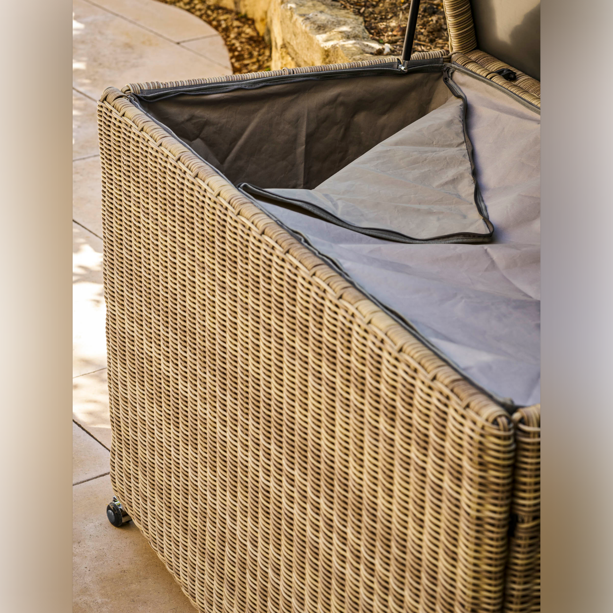 Skala Storage Box XL – Light Rattan