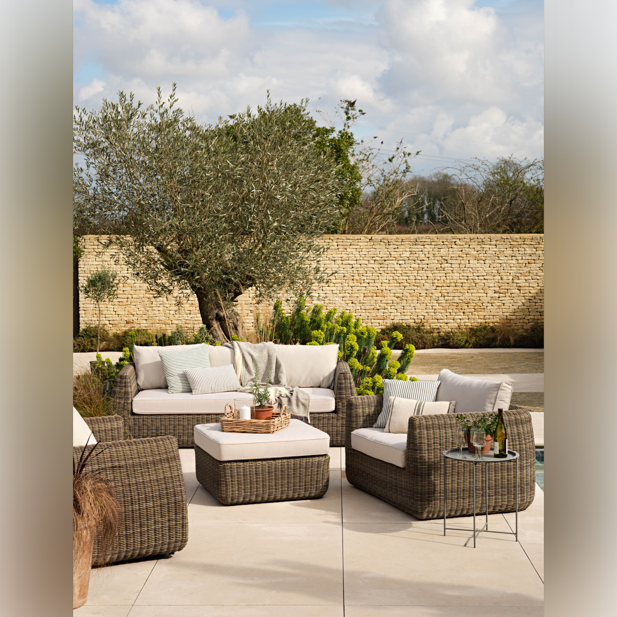 Skala 3 Seater Outdoor Sofa Set – PE Rattan