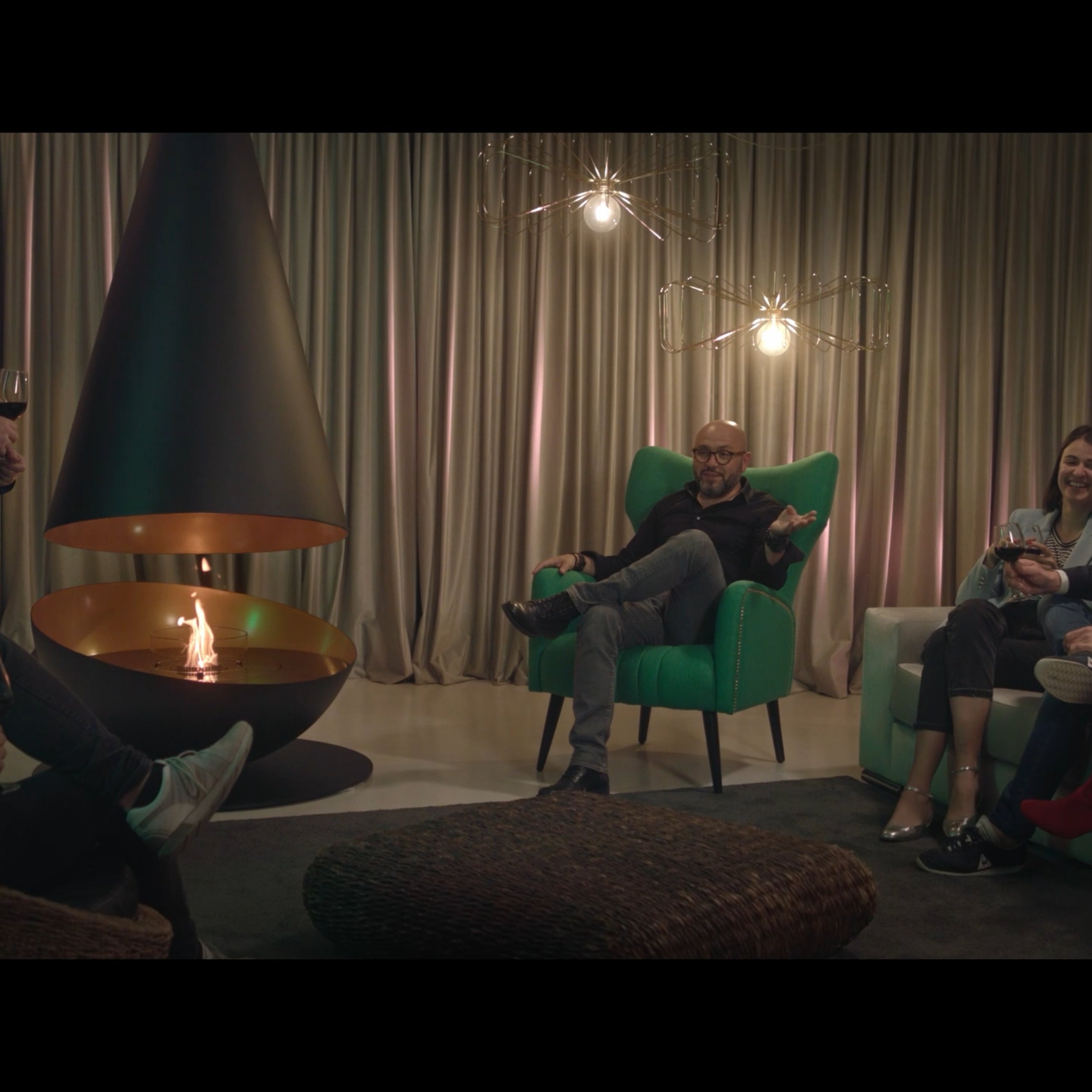 GlammFire Thales Bioethanol Suspended Fireplace